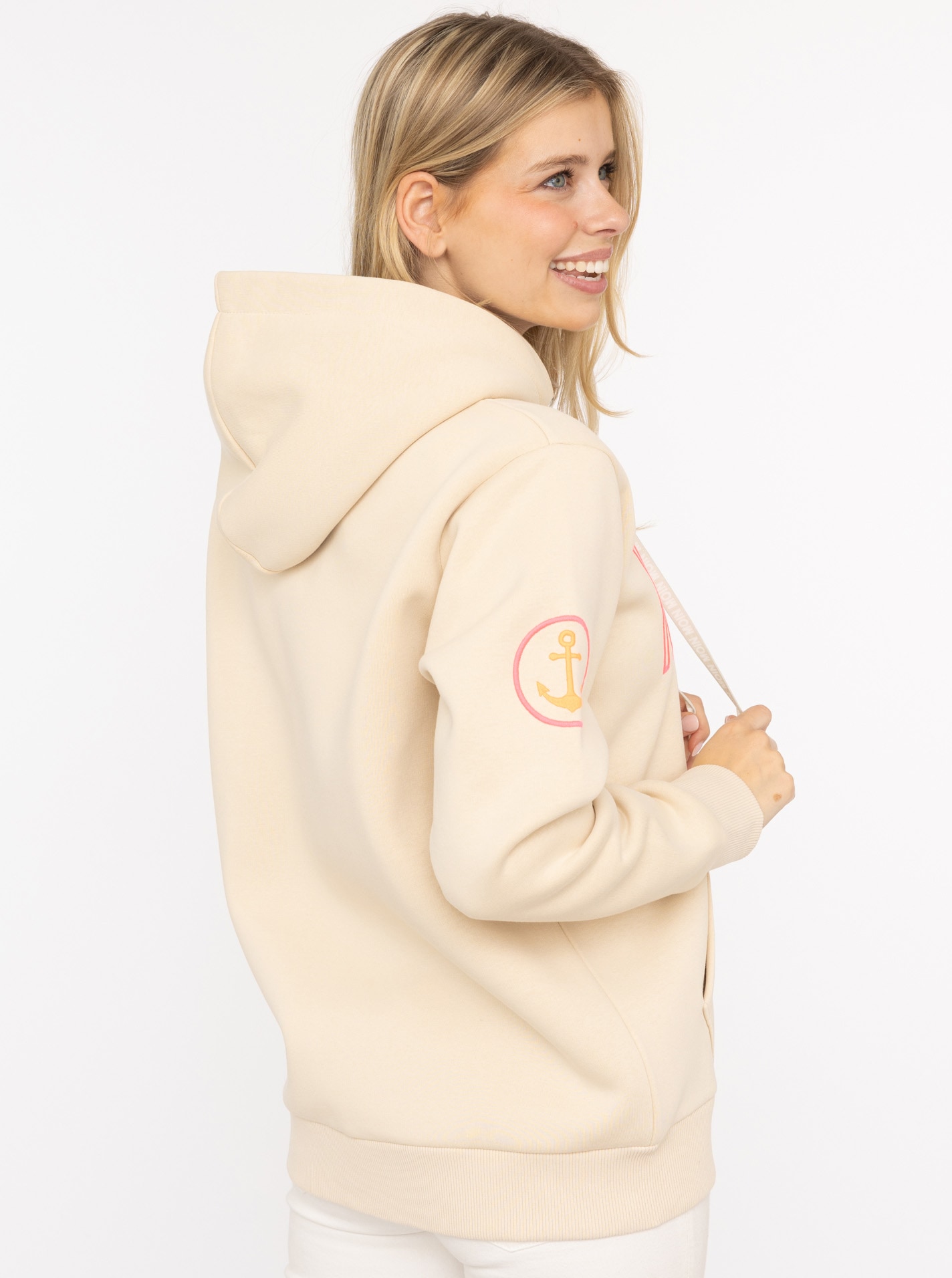 Zwillingsherz Kapuzensweatjacke »"Maritim"«, mit gesticktem MOIN und Anker Logo und Reissverschluss