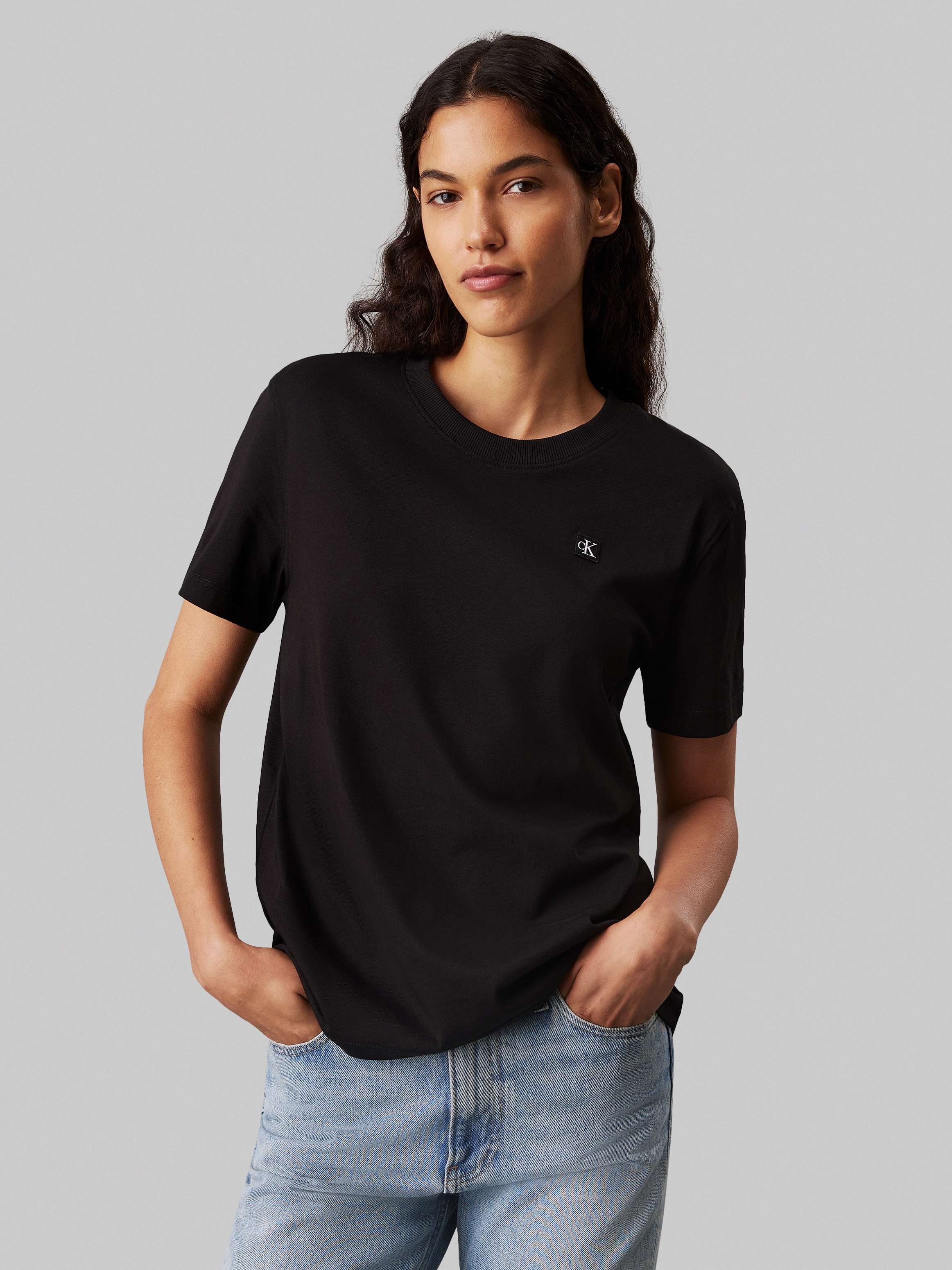 Calvin Klein Jeans T-Shirt »CK EMBRO BADGE REGULAR TEE« mit Logopatch