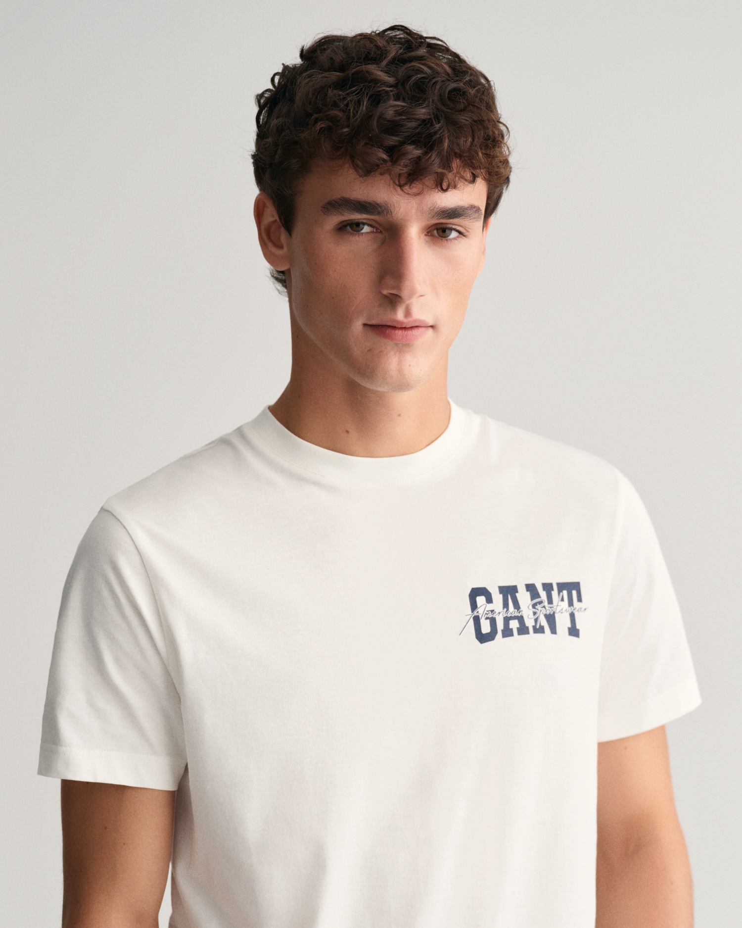 Gant T-Shirt »GANT Arch Script Graphic T-Shirt«, mehrfarbiger Print