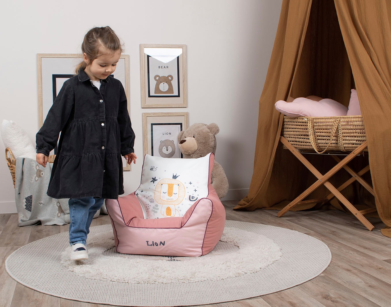 Europe Jelmoli-Online ❤ »Löwe Made für im Kinder; Sitzsack Knorrtoys® Leo«, in Shop bestellen