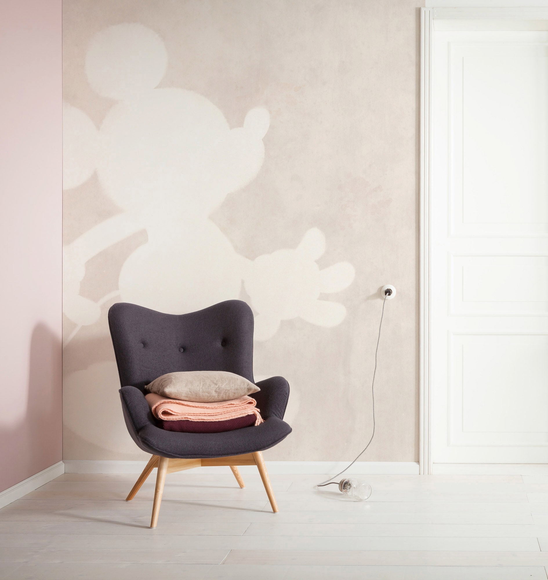 Komar Vliestapete »Digitaldruck Vlies - Mickey Contour - Grösse 200 x 280 cm«, bedruckt, Kinderzimmer