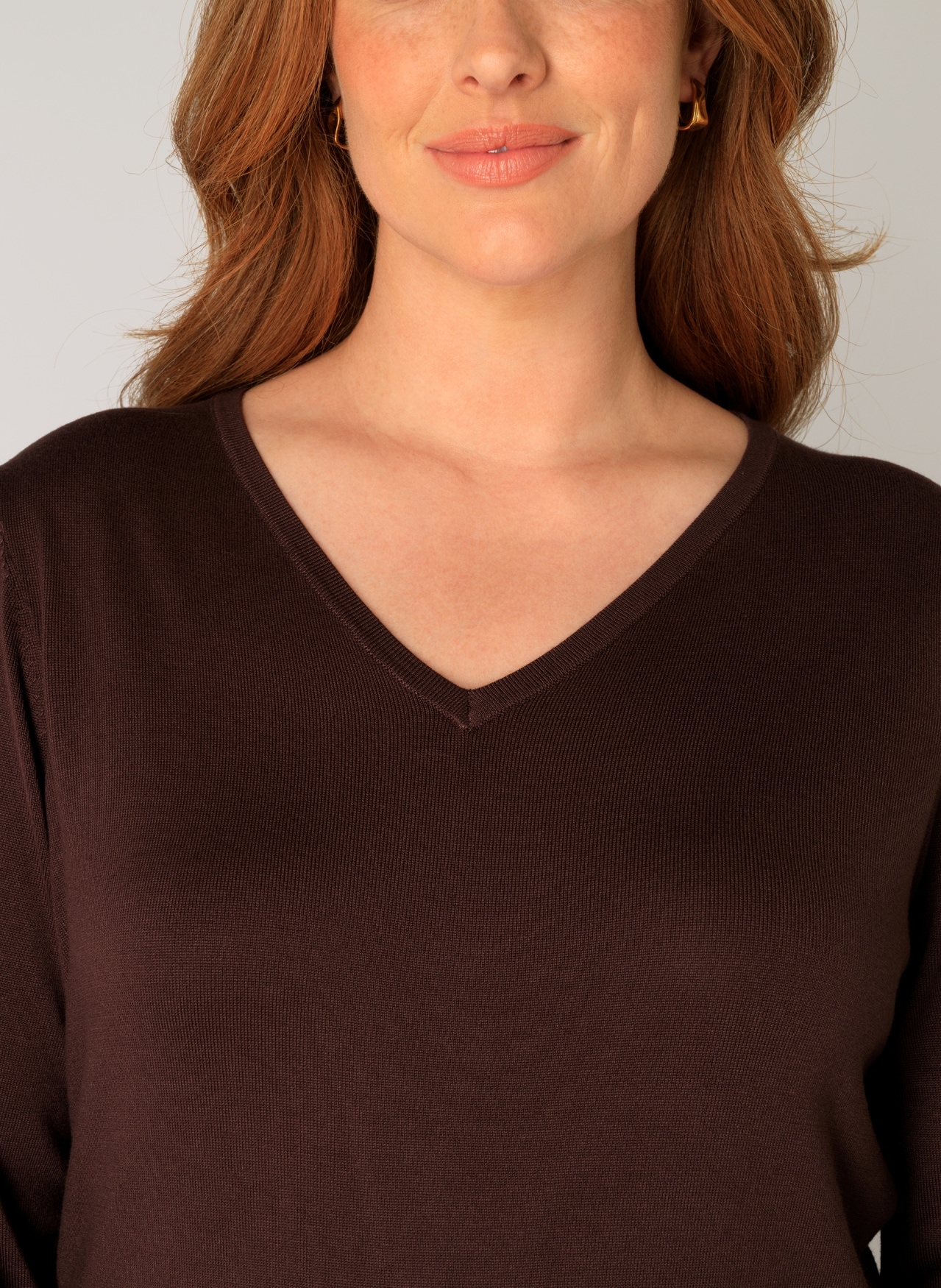 Base Level Curvy V-Ausschnitt-Pullover »Anine«, Pullover in weicher und formstabiler Qualität