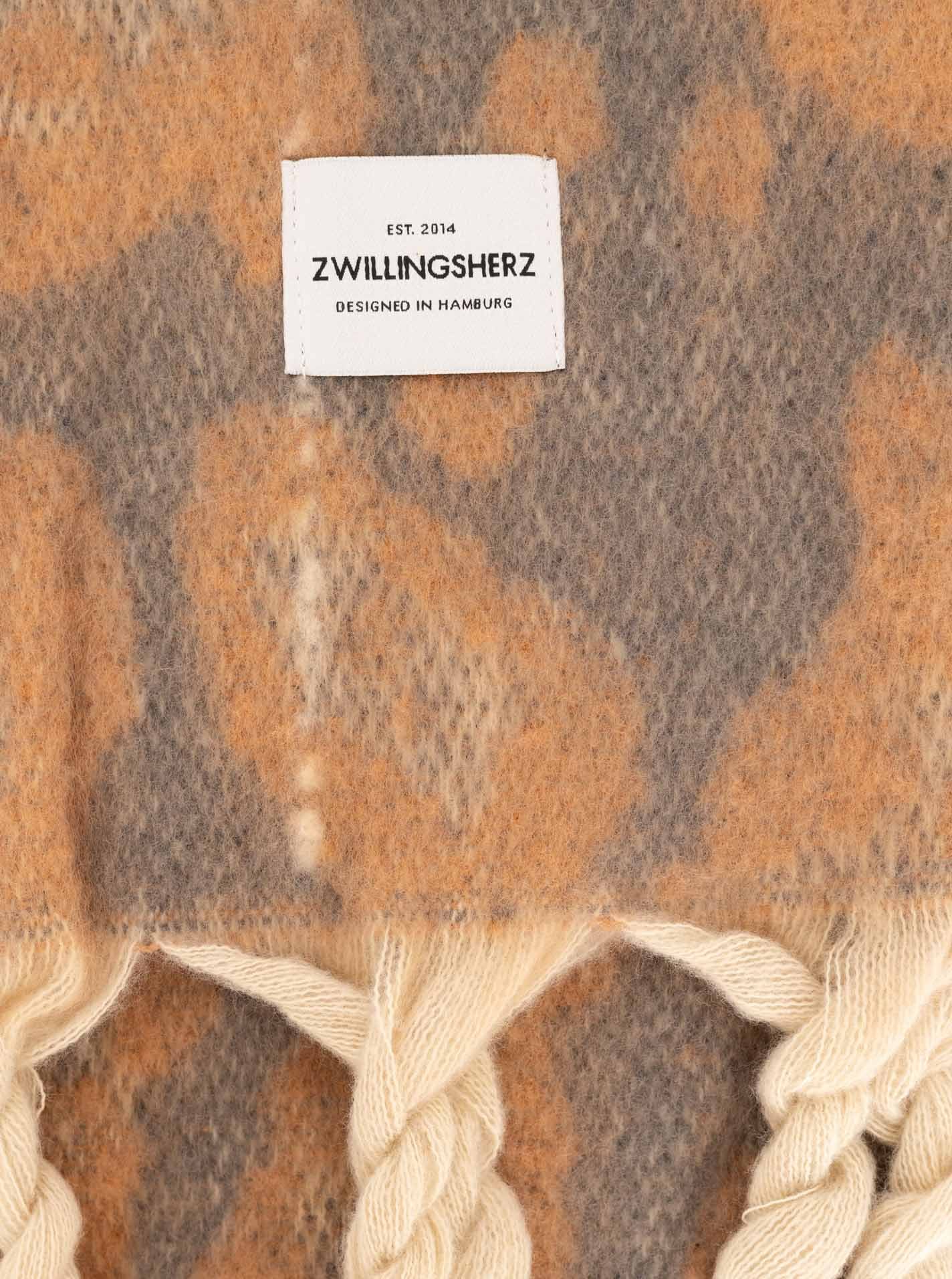 Zwillingsherz Modeschal »"Big Leo"«, mit modischem Leomuster und Fransen