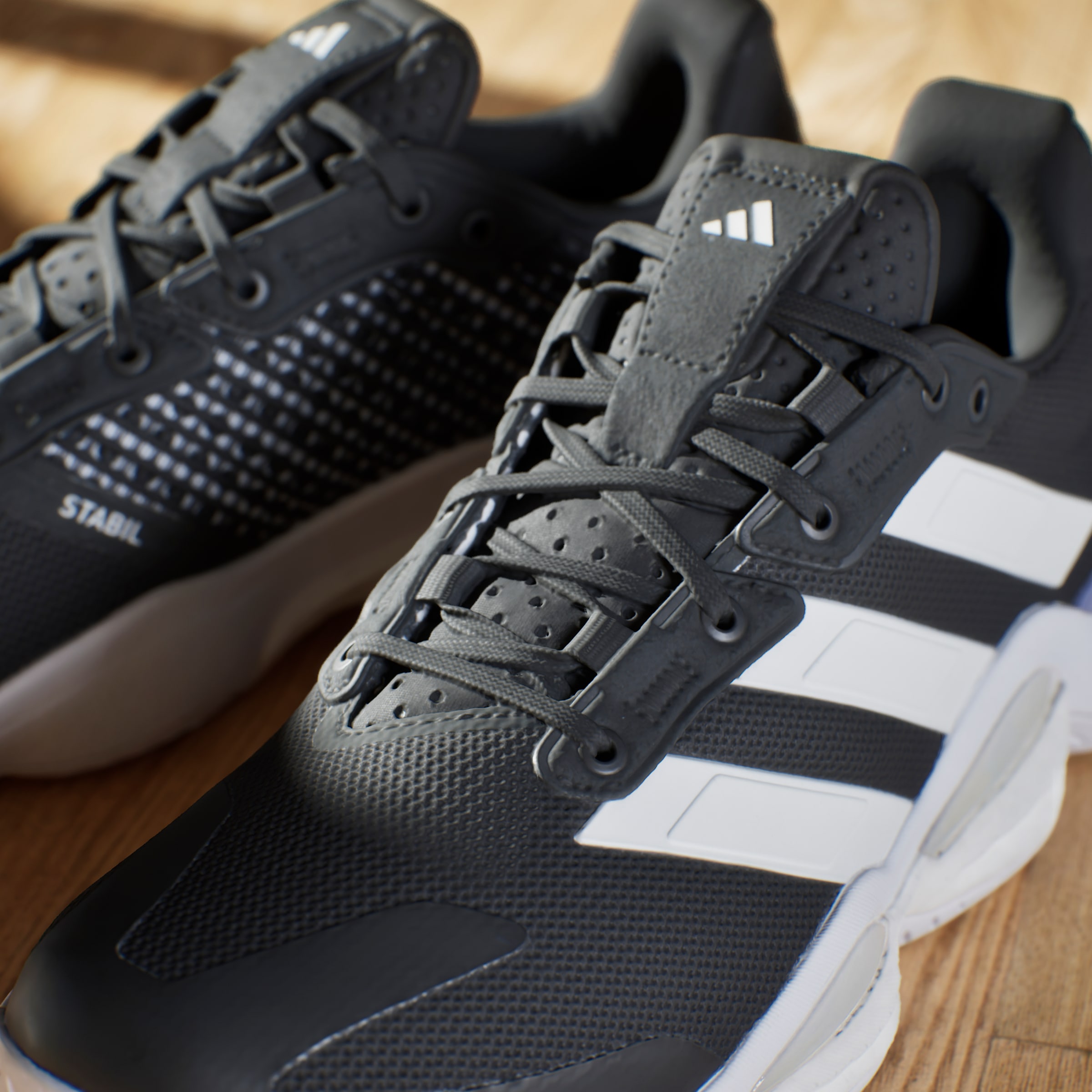 adidas Performance Handballschuh »STABIL 16 INDOOR«