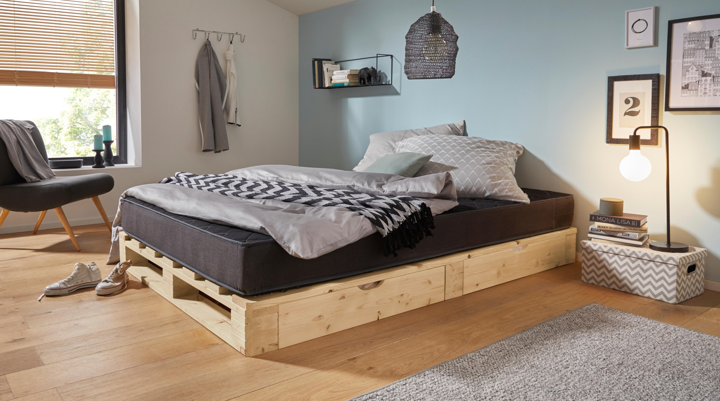 Home affaire Palettenbett »"ALASCO " BESTSELLER! Mit Schublade«, zertifiziertes Massivholz, erweiterbar zum Doppel- oder Familienbett