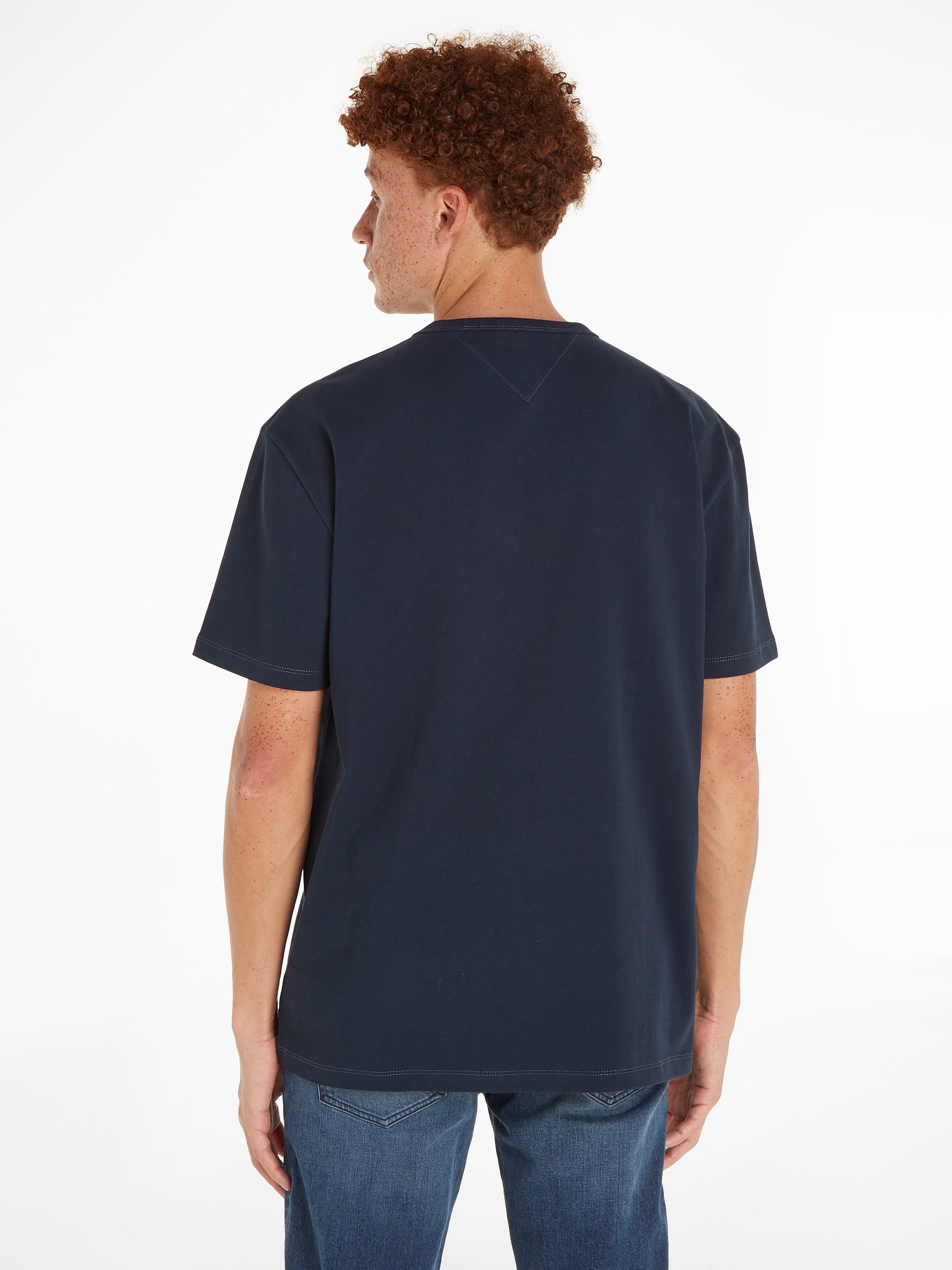 Tommy Jeans T-Shirt »TJM REG BADGE TEE EXT«, mit Rundhalsausschnitt