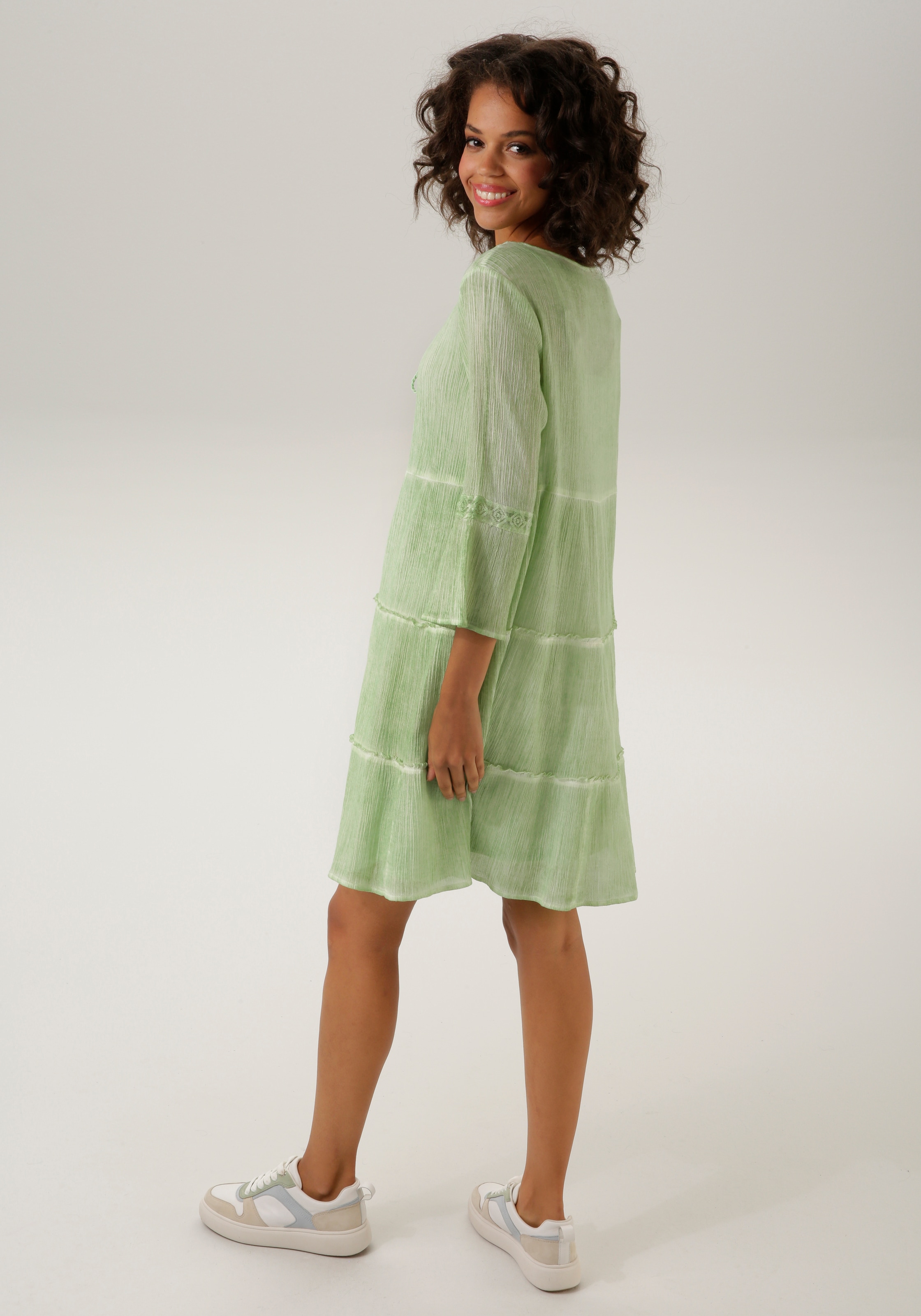 Aniston CASUAL Tunikakleid, (mit Jersey-Unterkleid), mit aufwändiger Spitzenverzierung - NEUE KOLLEKTION
