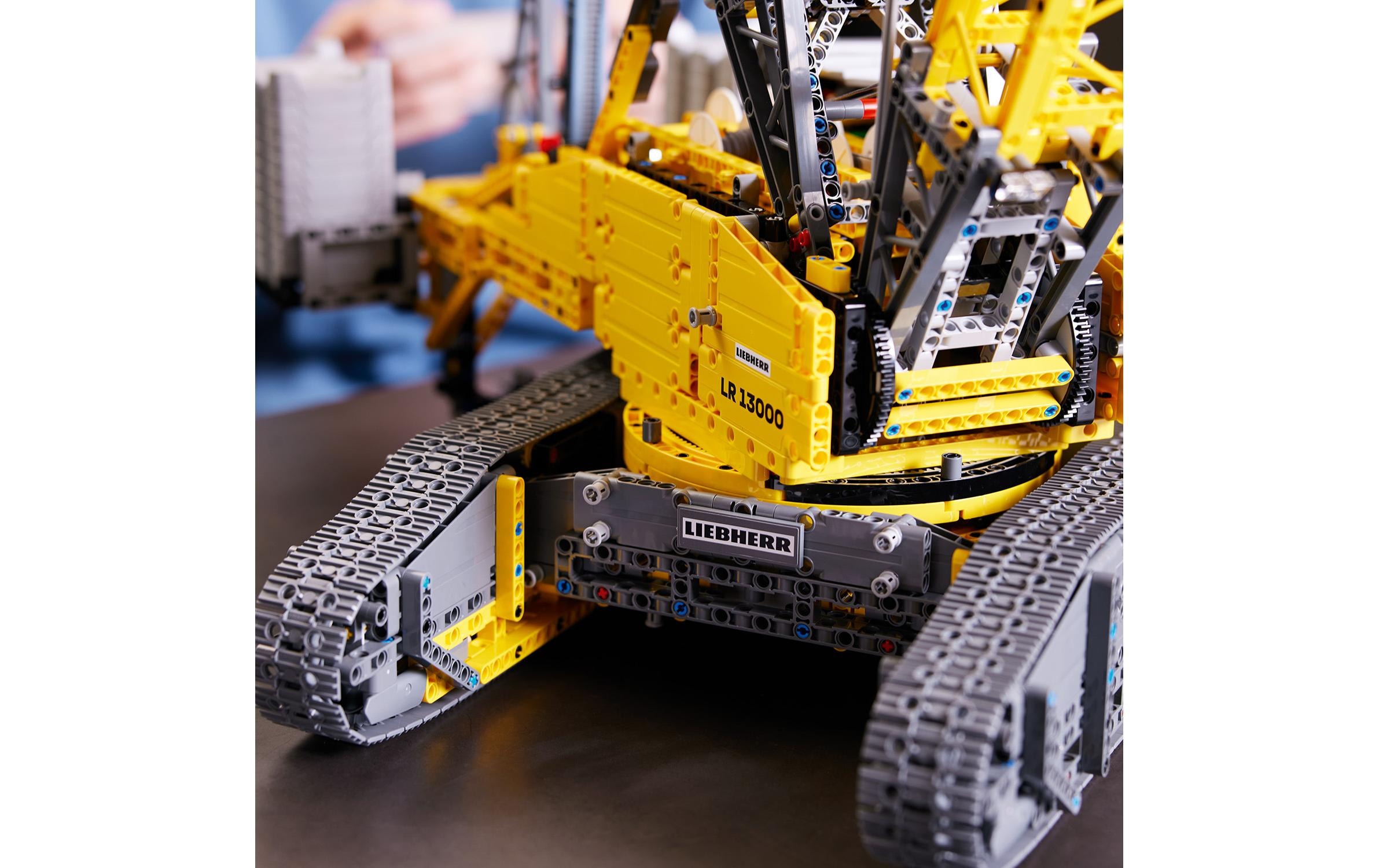 LEGO® Spielbausteine »Liebherr LR 13000«, (2883 St.)