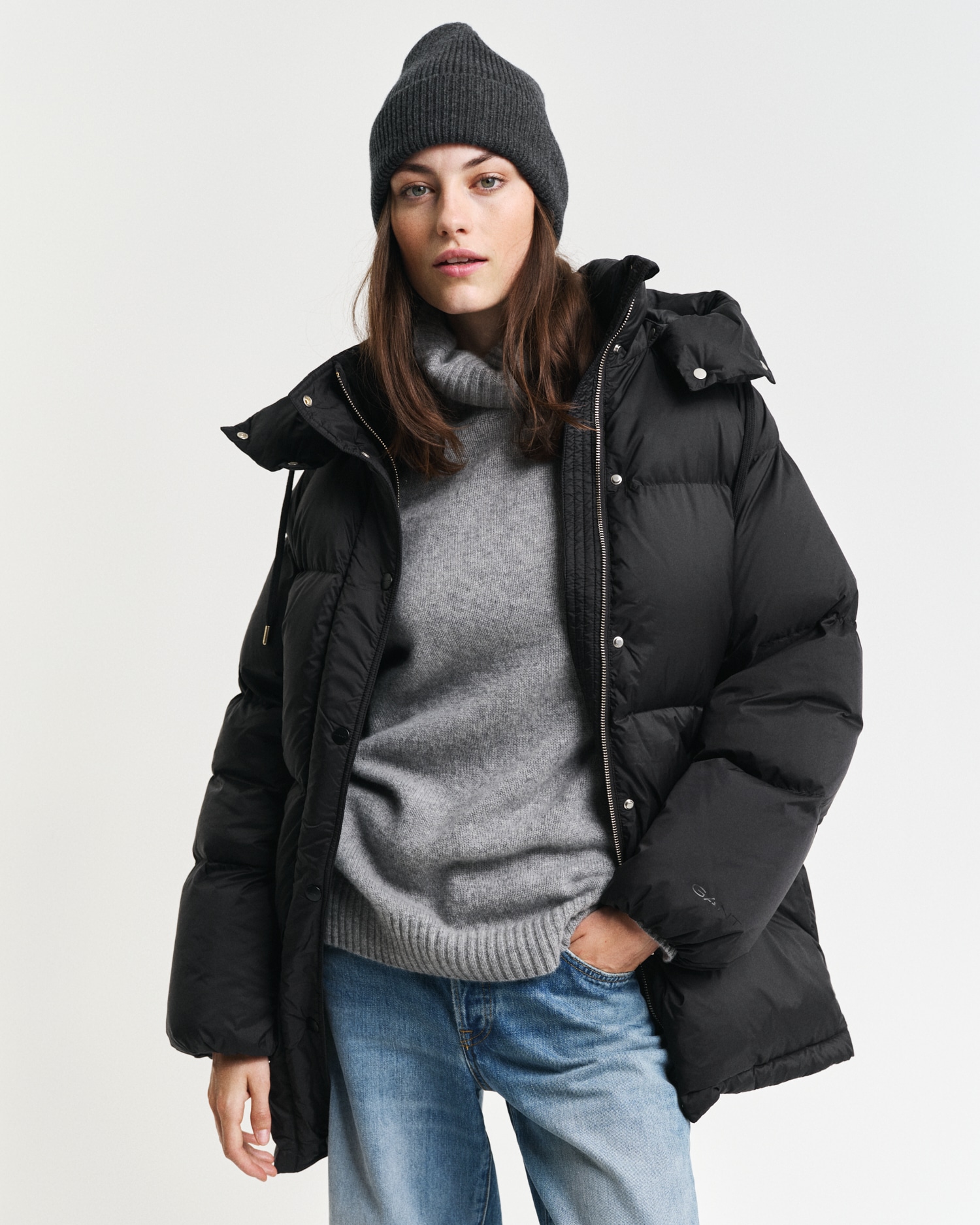 Gant Steppjacke »MID LENGTH DOWN JACKET«, mit Kapuze, mit 2-Wege-Reissverschluss