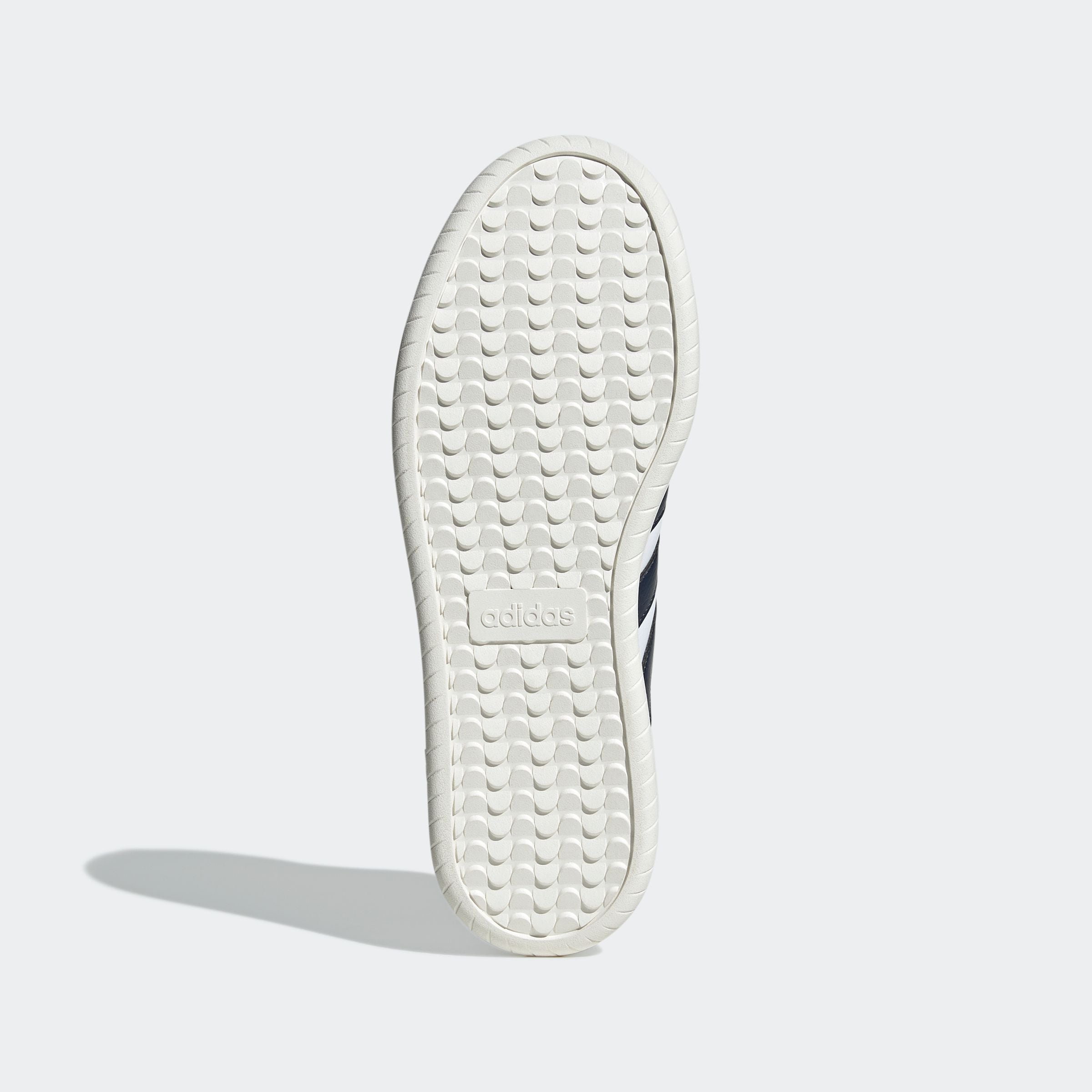 adidas Sportswear Sneaker »BARREDA«, Design auf den Spuren des adidas Handball Spezial