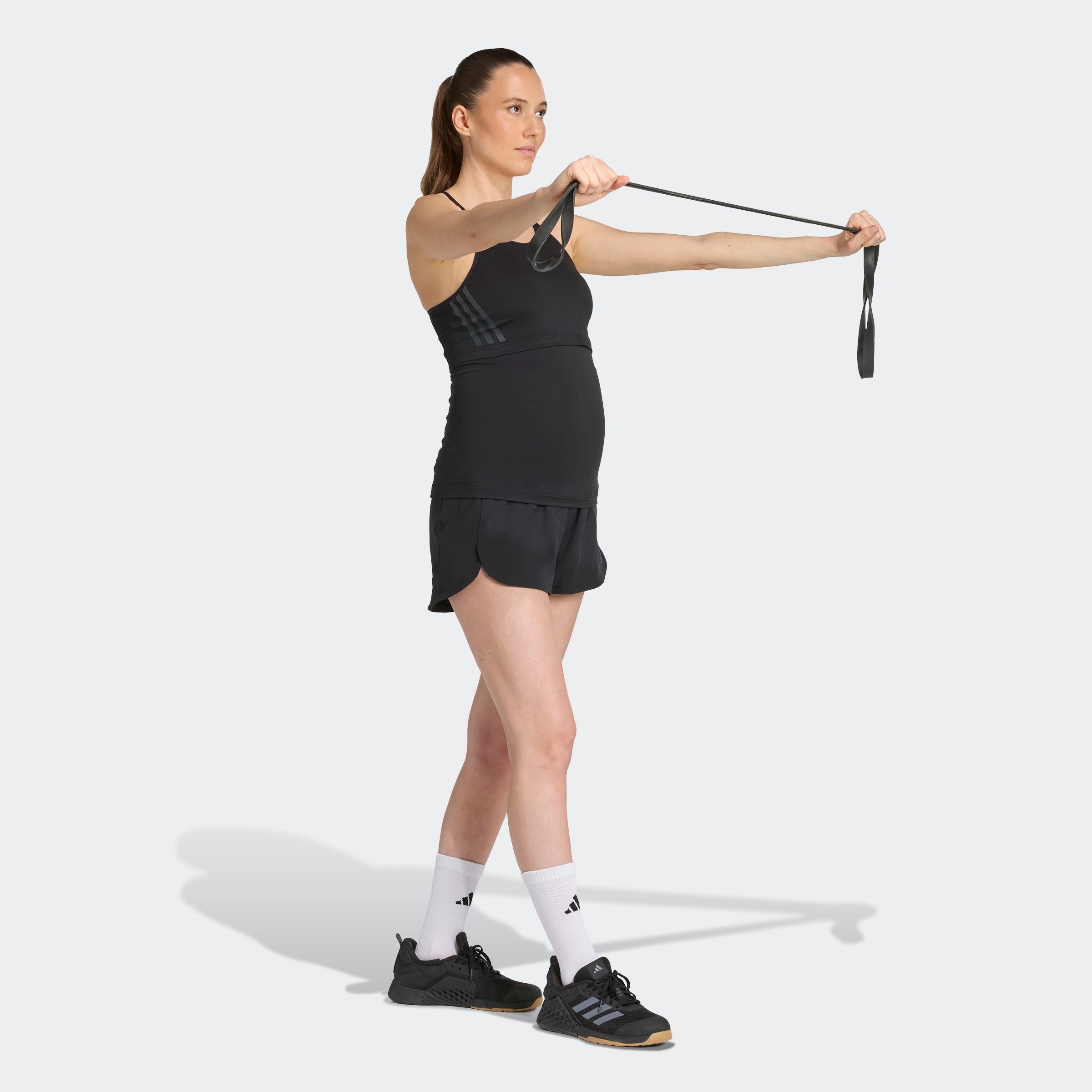 adidas Performance Shorts »PACER MATERNITY«, (1 tlg.), Trainingsshorts für Schwangere, locker geschnitten