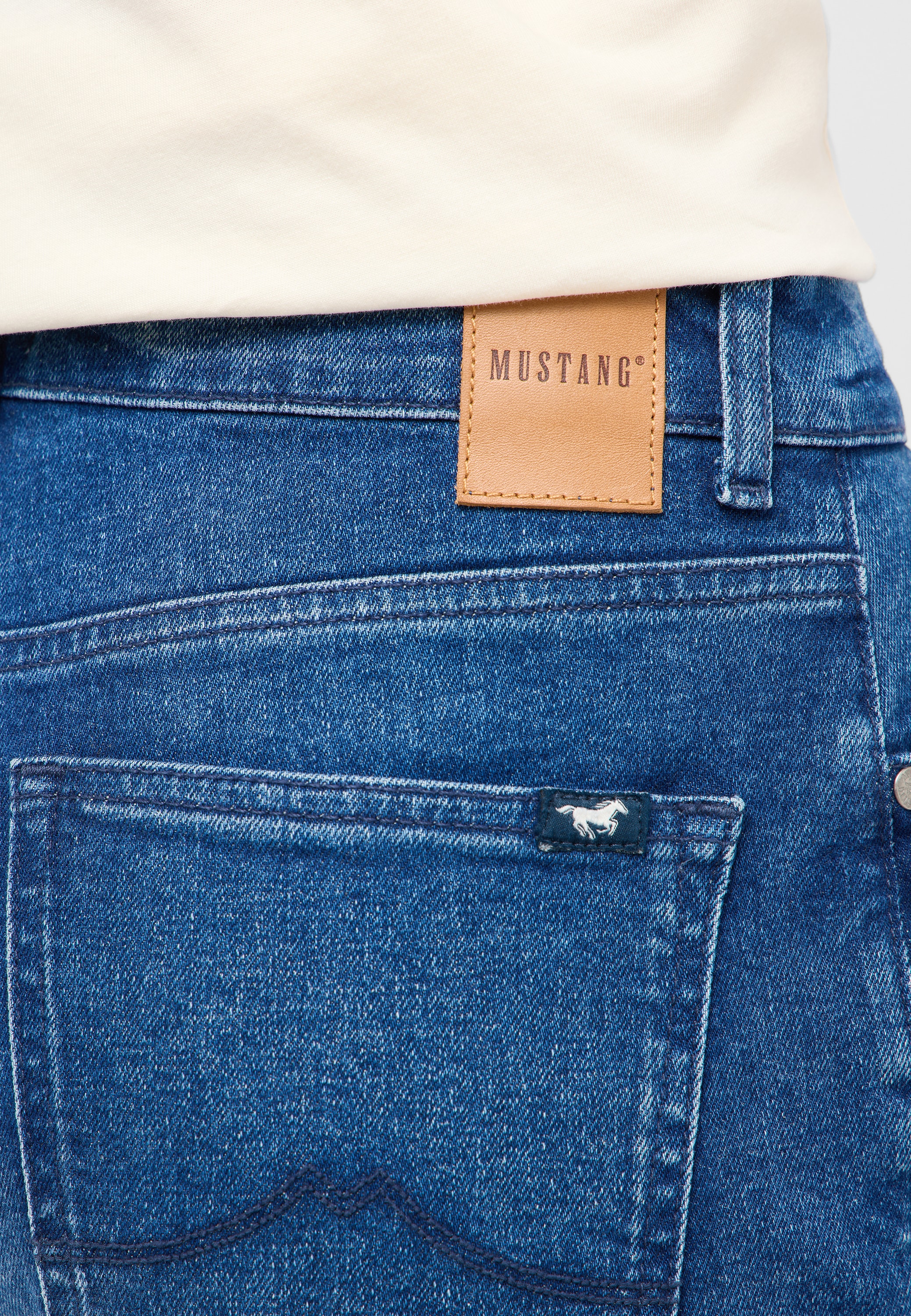 MUSTANG Slim-fit-Jeans »Damen Style Brooks Relaxed Slim«