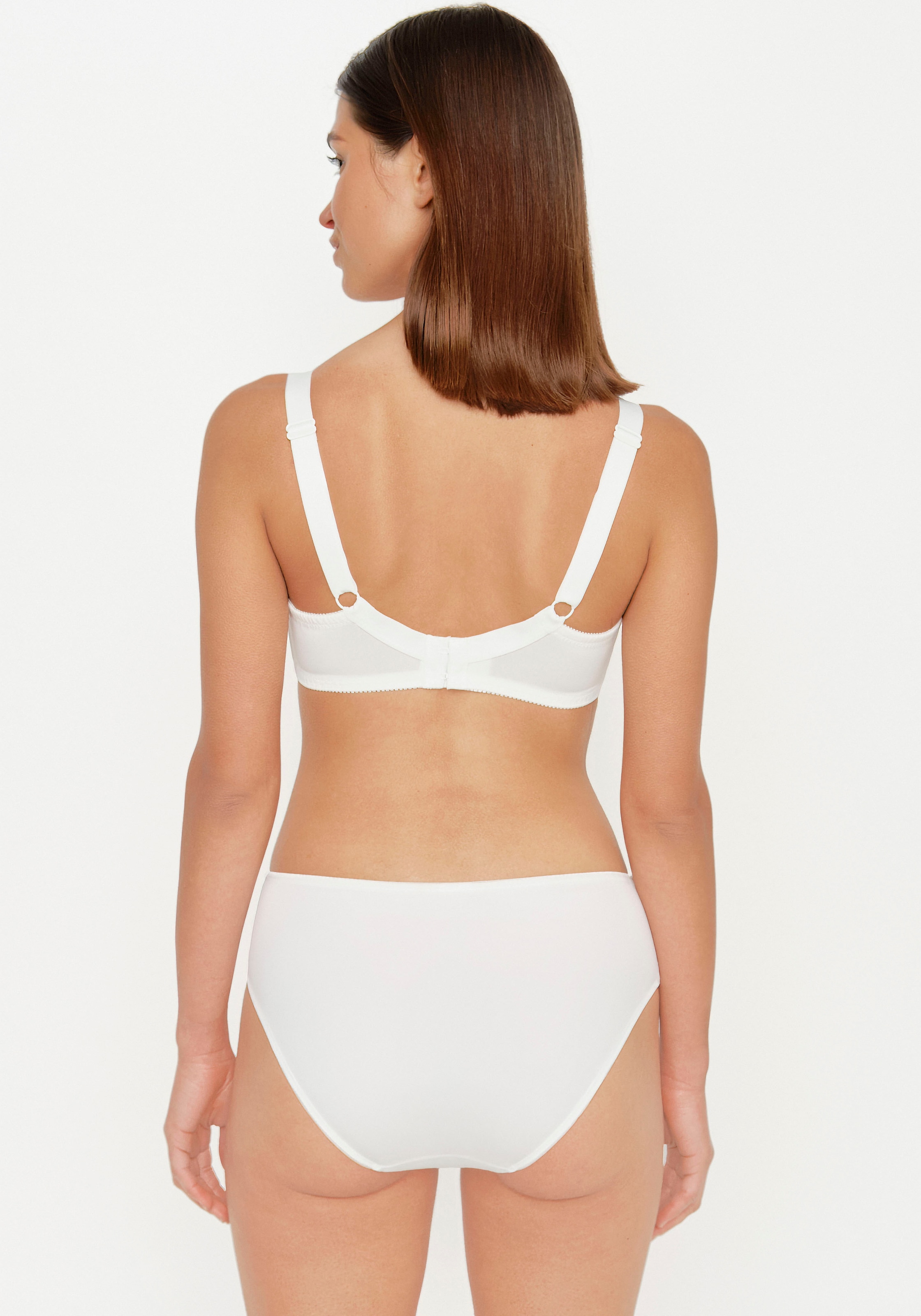 Susa Bügelloser BH »Latina«, genähte Cups, Spitze, elastisch, feminin