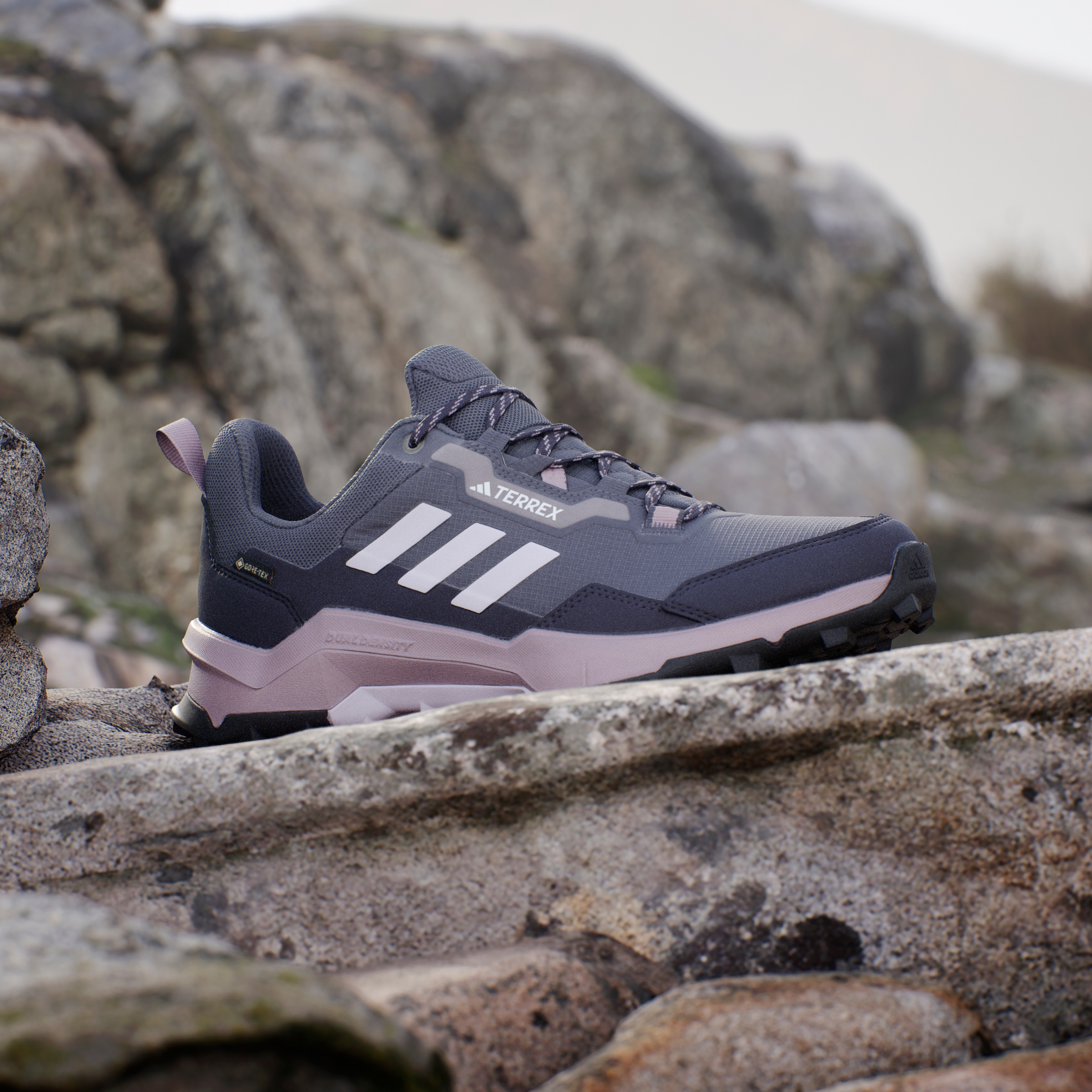 adidas TERREX Wanderschuh »TERREX AX4 GORE-TEX«, wasserdicht