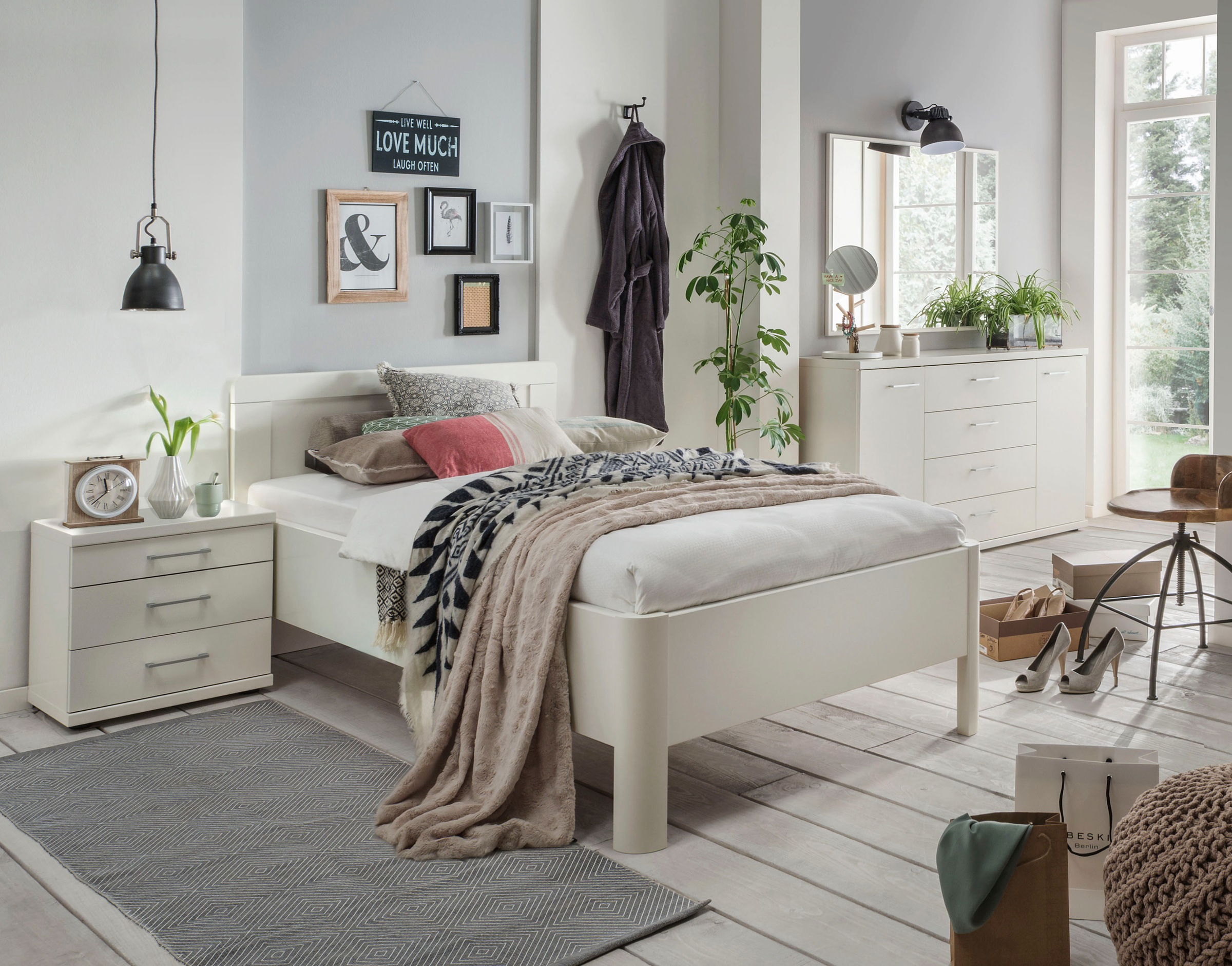 WIEMANN Holzbett »Bern, Bettgestell, Bettrahmen, für Schlafzimmer«, (4-fache Liegehöhenverstellung, MADE IN GERMANY), verschiedene Grössen und Farben, in Komforthöhe