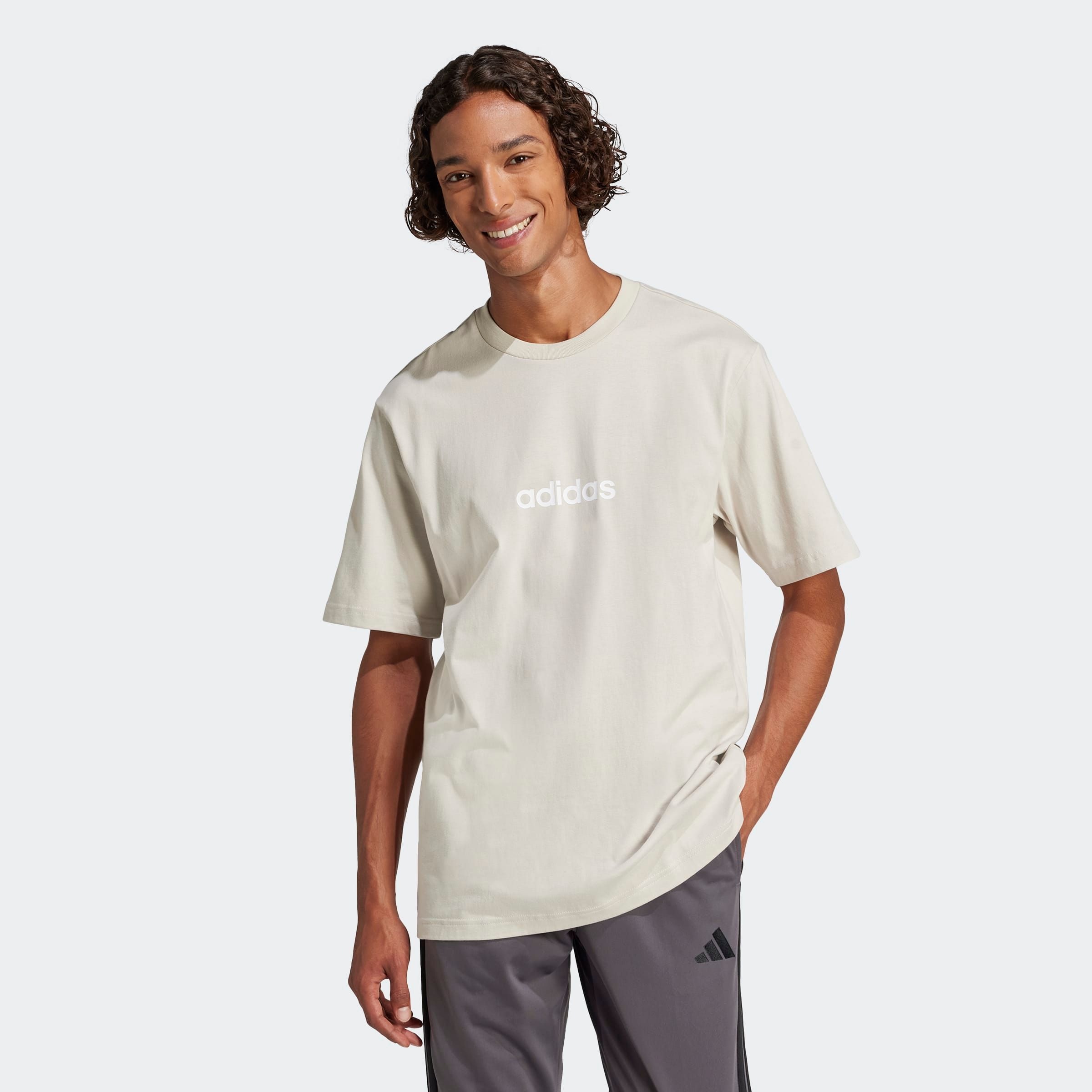 adidas Sportswear T-Shirt »M LIN SJ T« überschnittene Schultern, Kurzarmdesign, aus Baumwolljersey