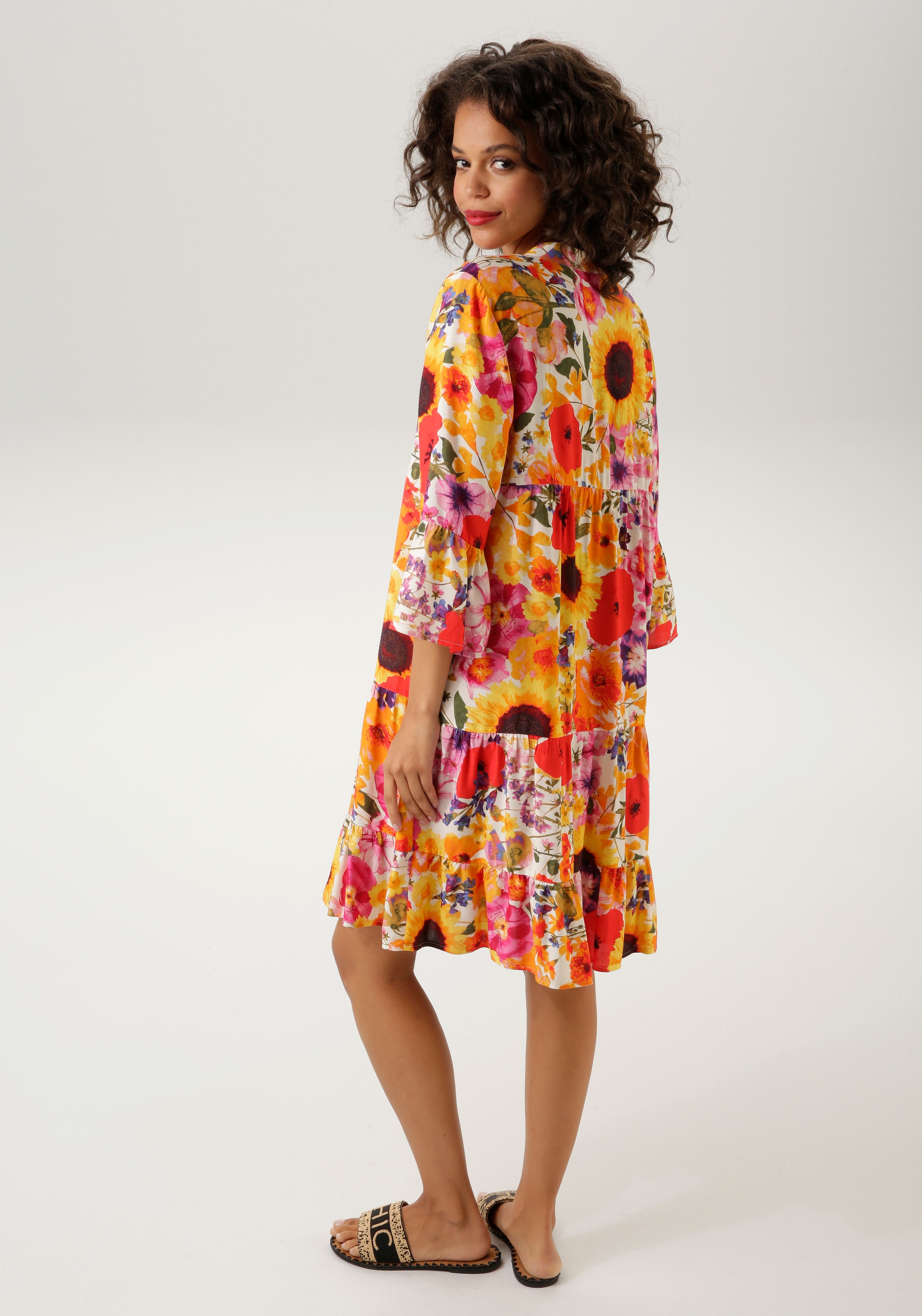 Aniston CASUAL Tunikakleid, - Schweiz farbenfrohem, Jelmoli-Versand shoppen mit online NEUE Blumendruck KOLLEKTION grossflächigem bei