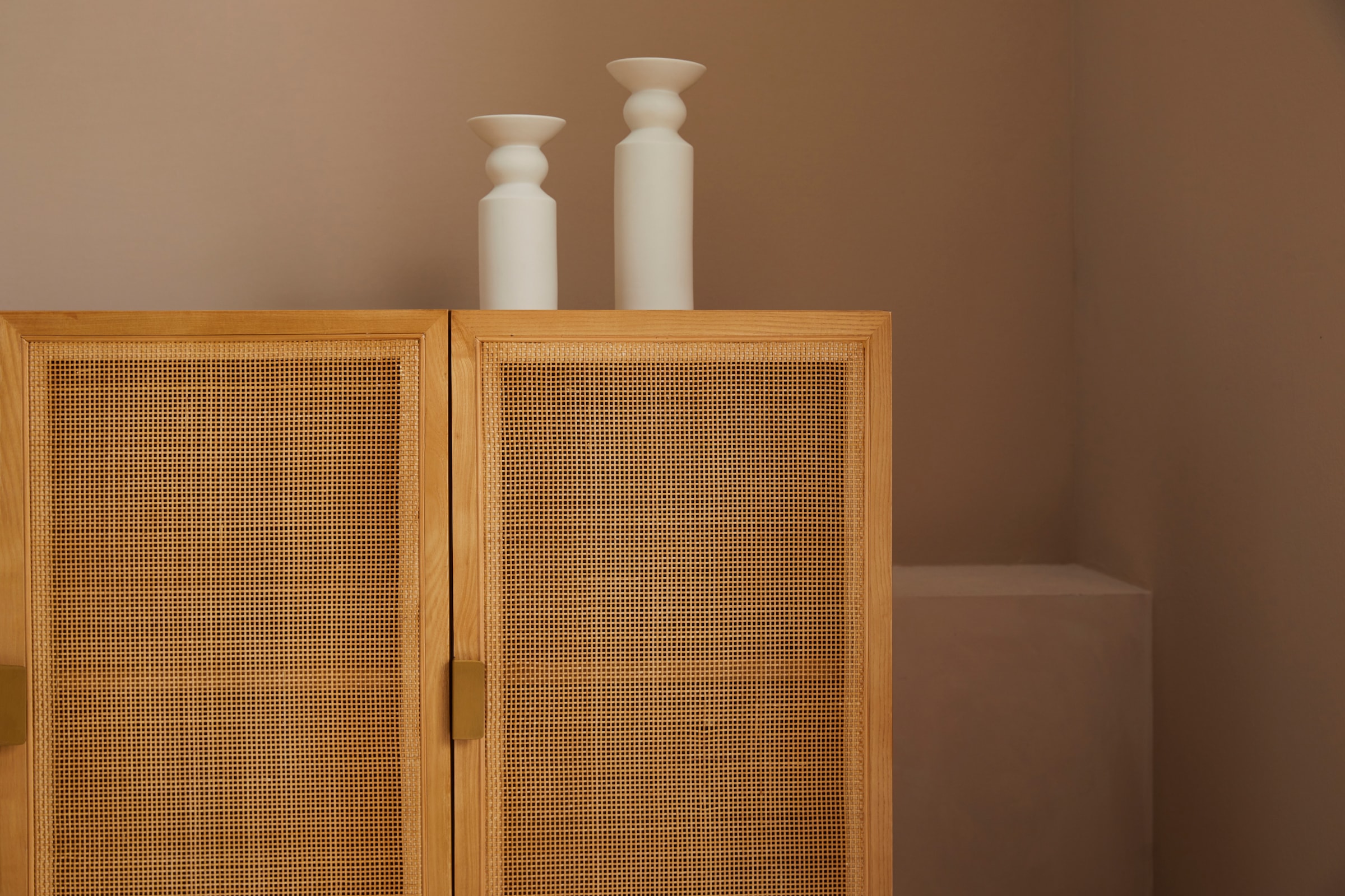 LeGer Home by Lena Gercke Kommode »Lina«, Mit Rattan Einsatz, 4 Innenfächer, teilmassiv