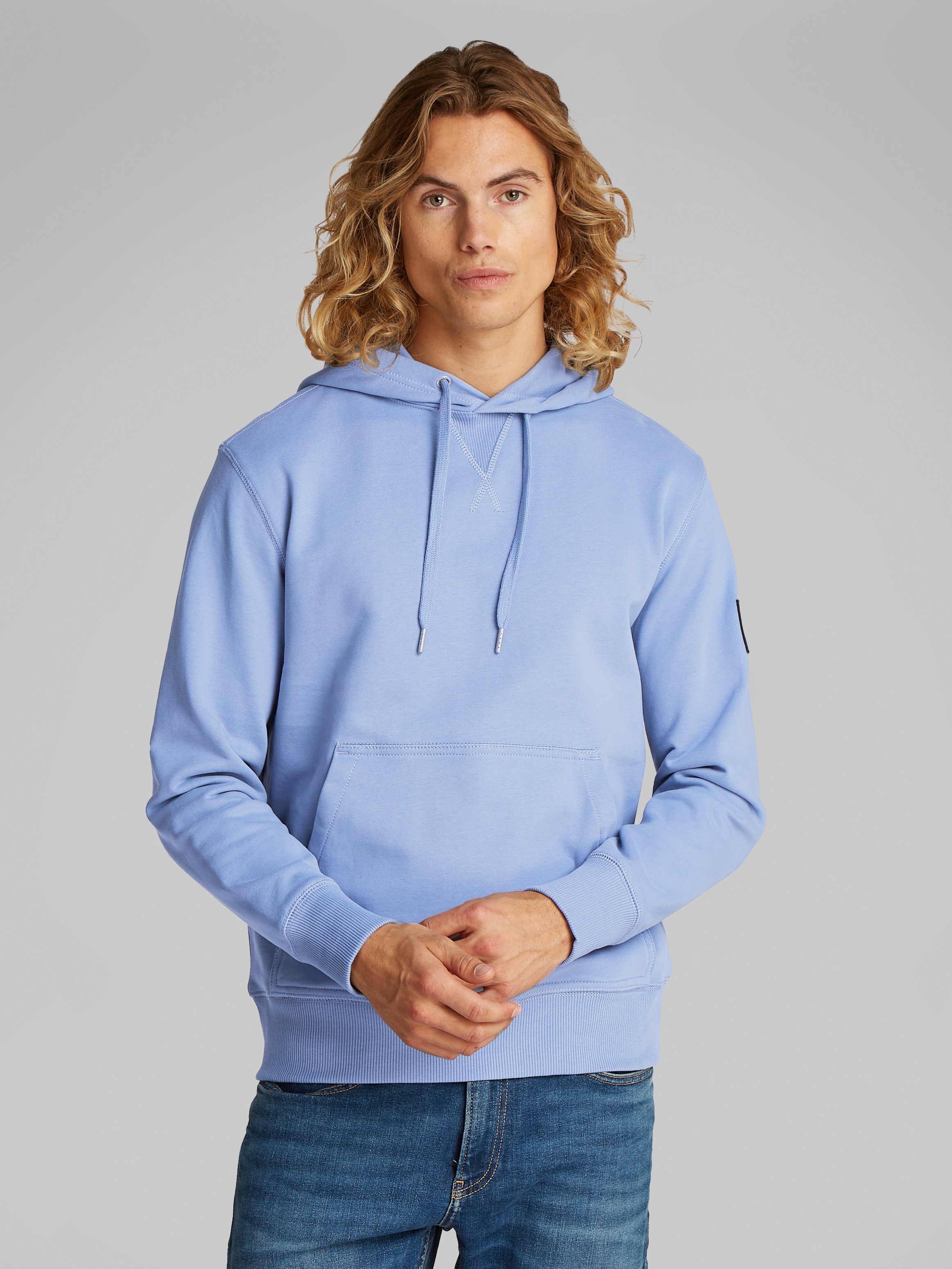 Calvin Klein Jeans Kapuzensweatshirt »BADGE HOODIE«, mit Logopatch