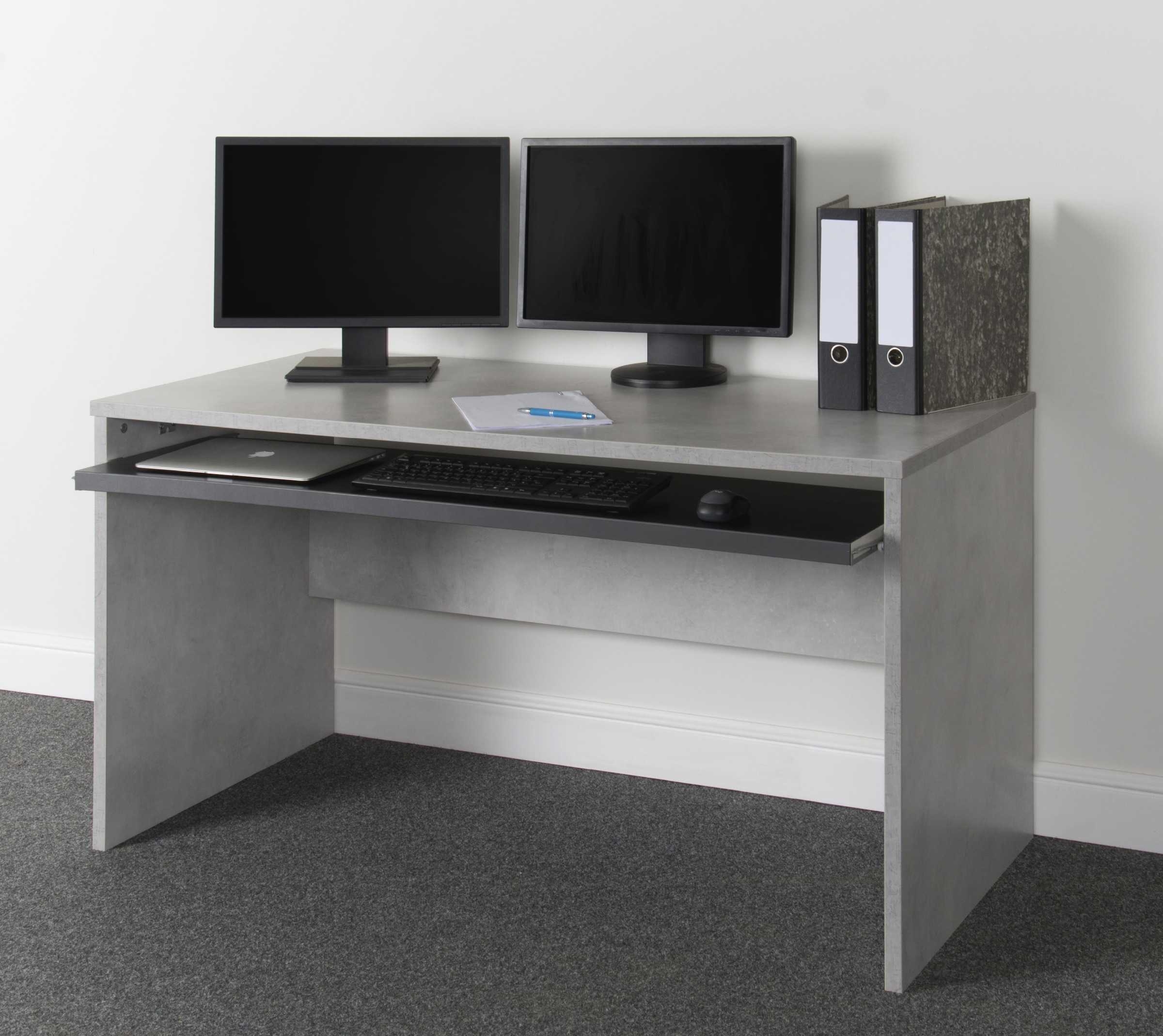 VOGL Möbelfabrik Schreibtisch »Barrie mit 2-farbigem Tastaturauszug«, in 2 Breiten, 2,5 cm Tischplattenstärke, Made in Germany