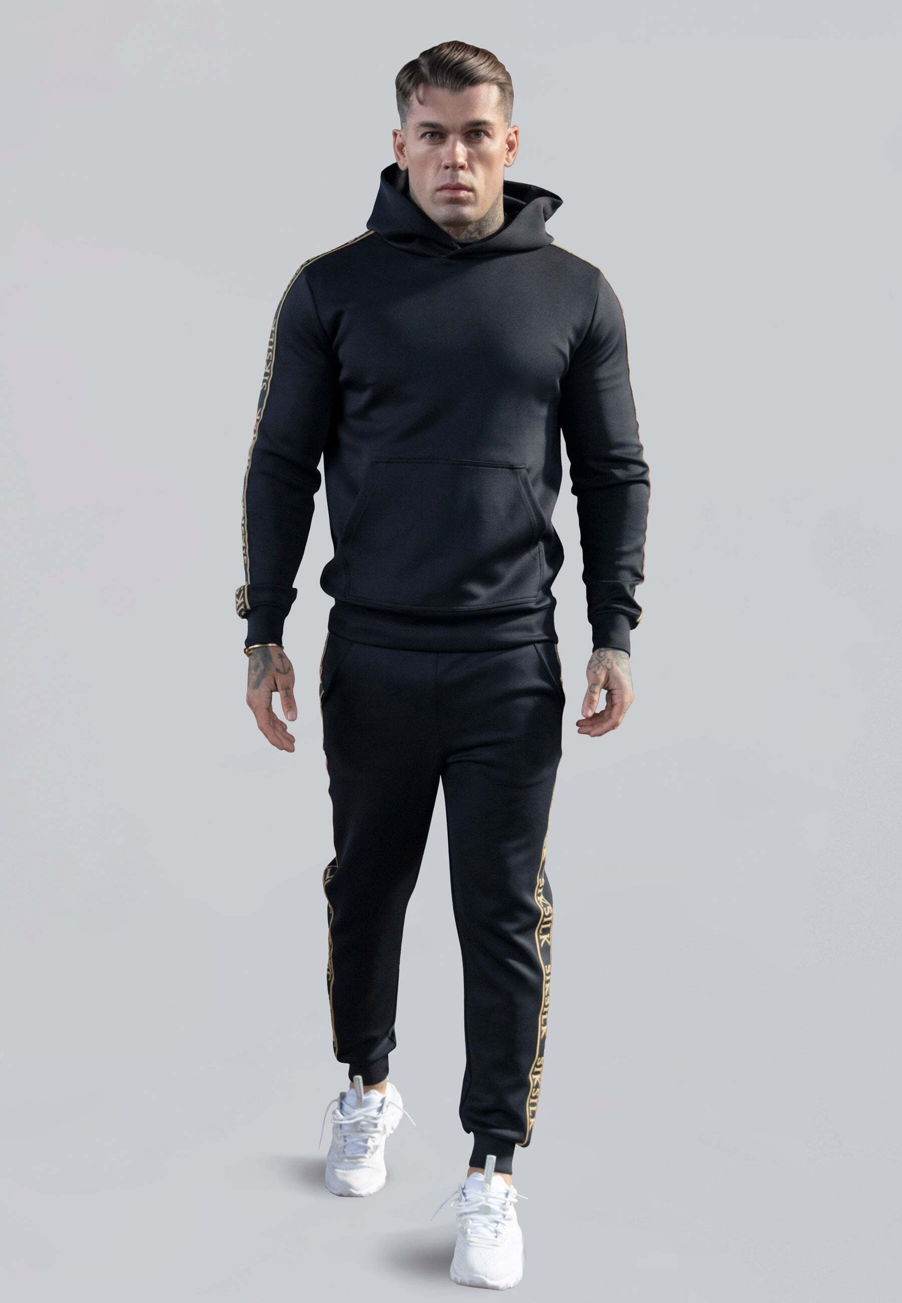 Siksilk Sweatpants »Siksilk Jogginghose Muscle Fit Joggers«