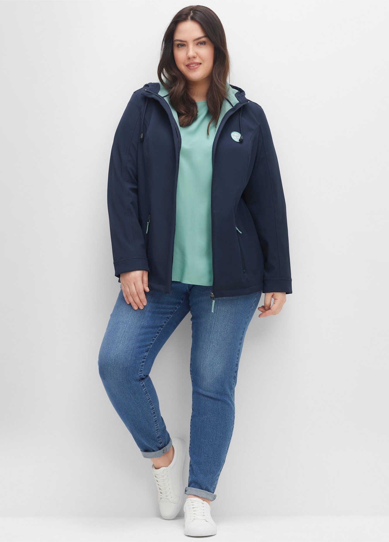 Sheego Softshelljacke, mit Kapuze
