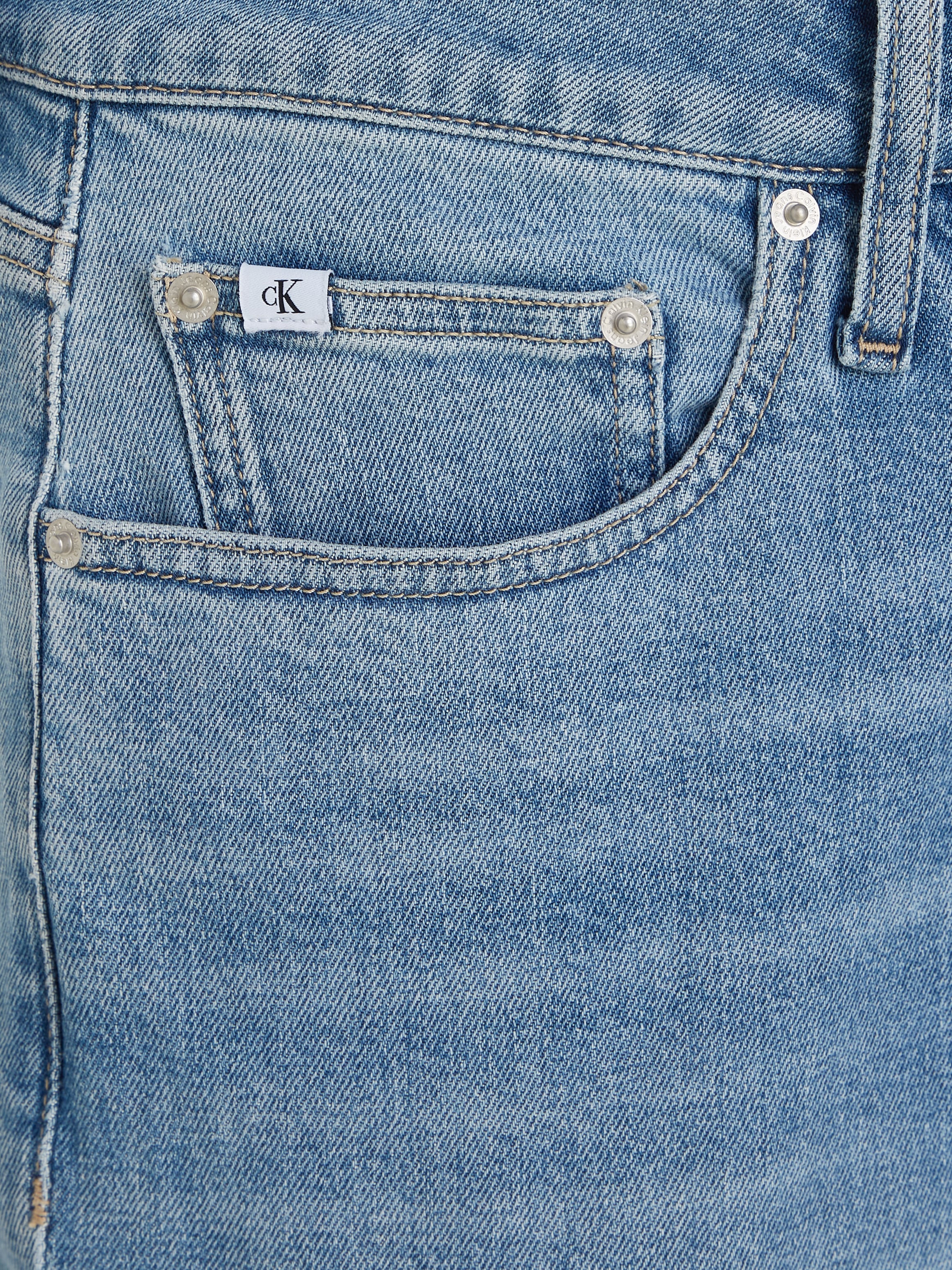 Calvin Klein Jeans Plus Mom-Jeans »MOM JEAN PLUS«, Grosse Grössen Jeans wird in Weiten angeboten