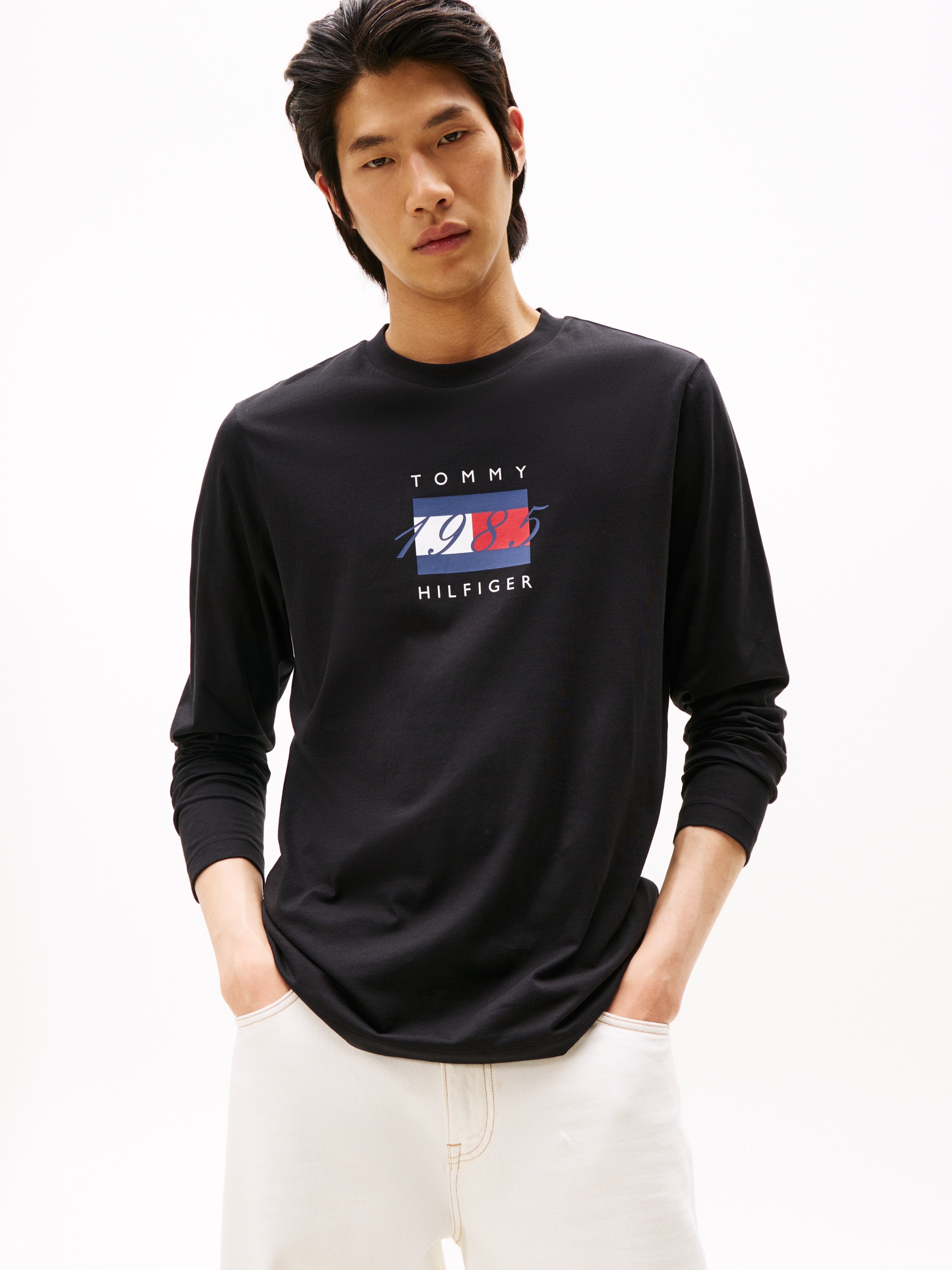 Tommy Hilfiger Langarmshirt "LINEAR FLAG GRAPHIC" Jersey, Rundhals, Regular Fit, Longsleeve