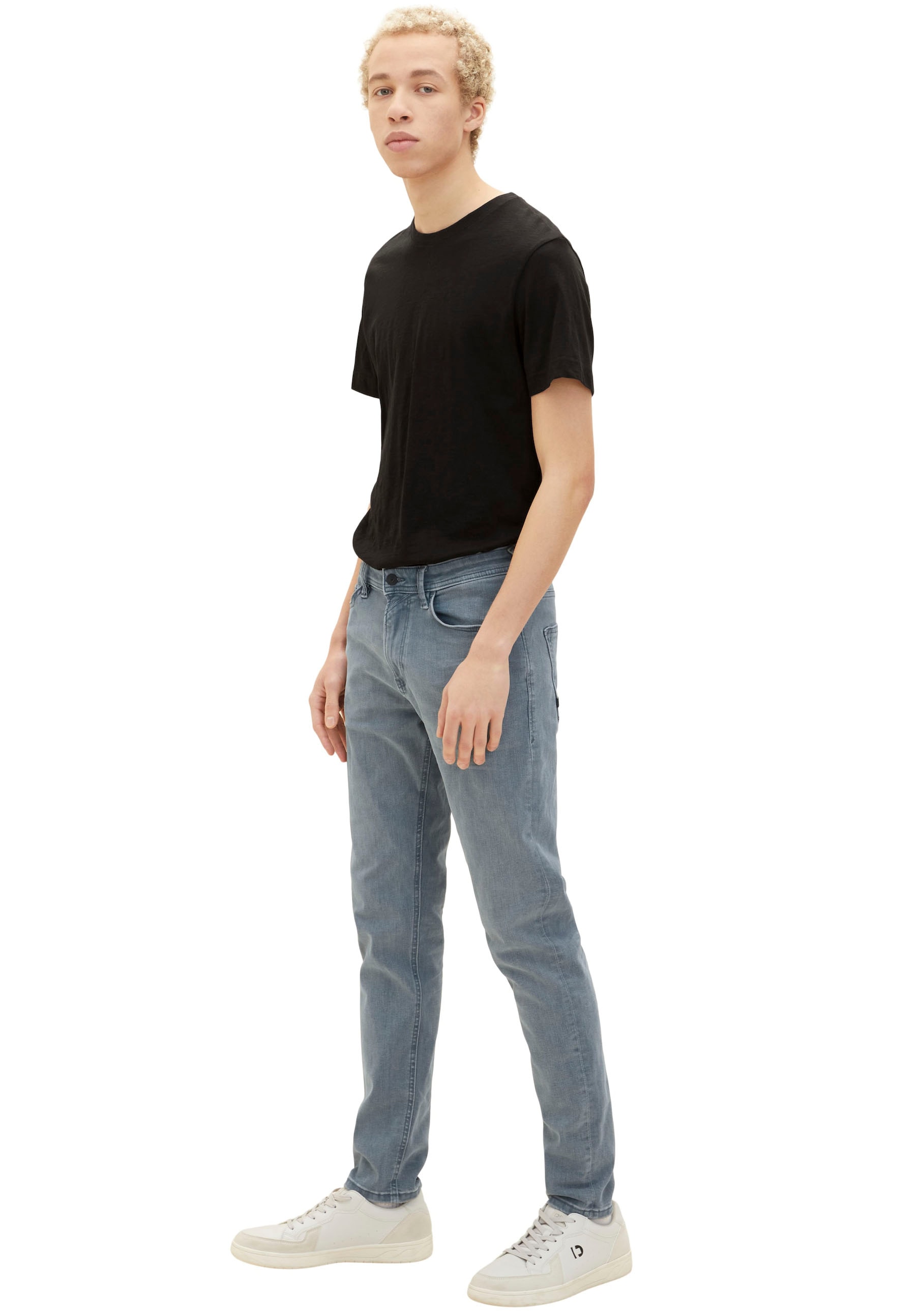 TOM TAILOR Denim Slim-fit-Jeans, mit Logo-Badge