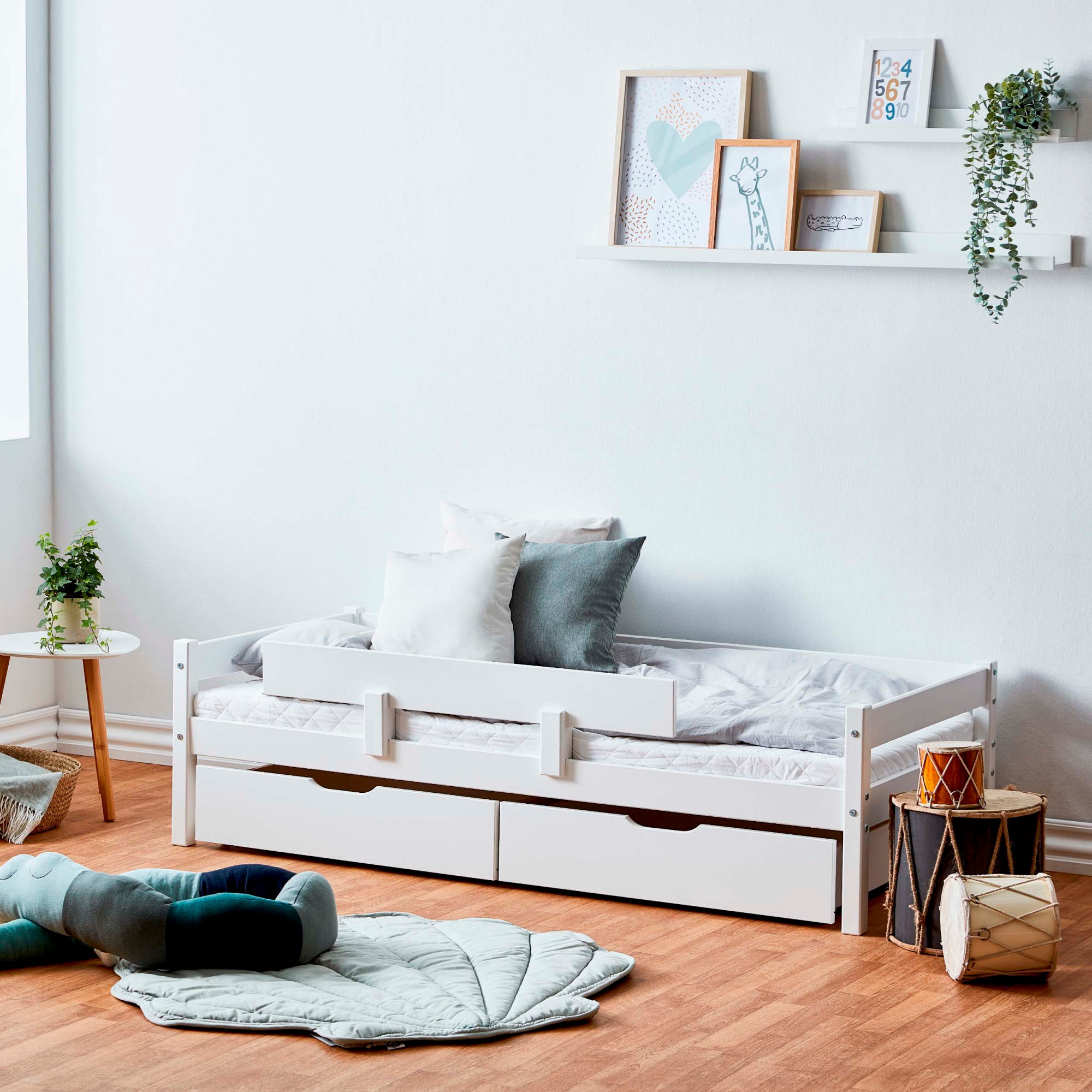 Home affaire Jugendbett »ECO One«, Kinderbett mit Rausfallschutz, mit 2 Schubkästen