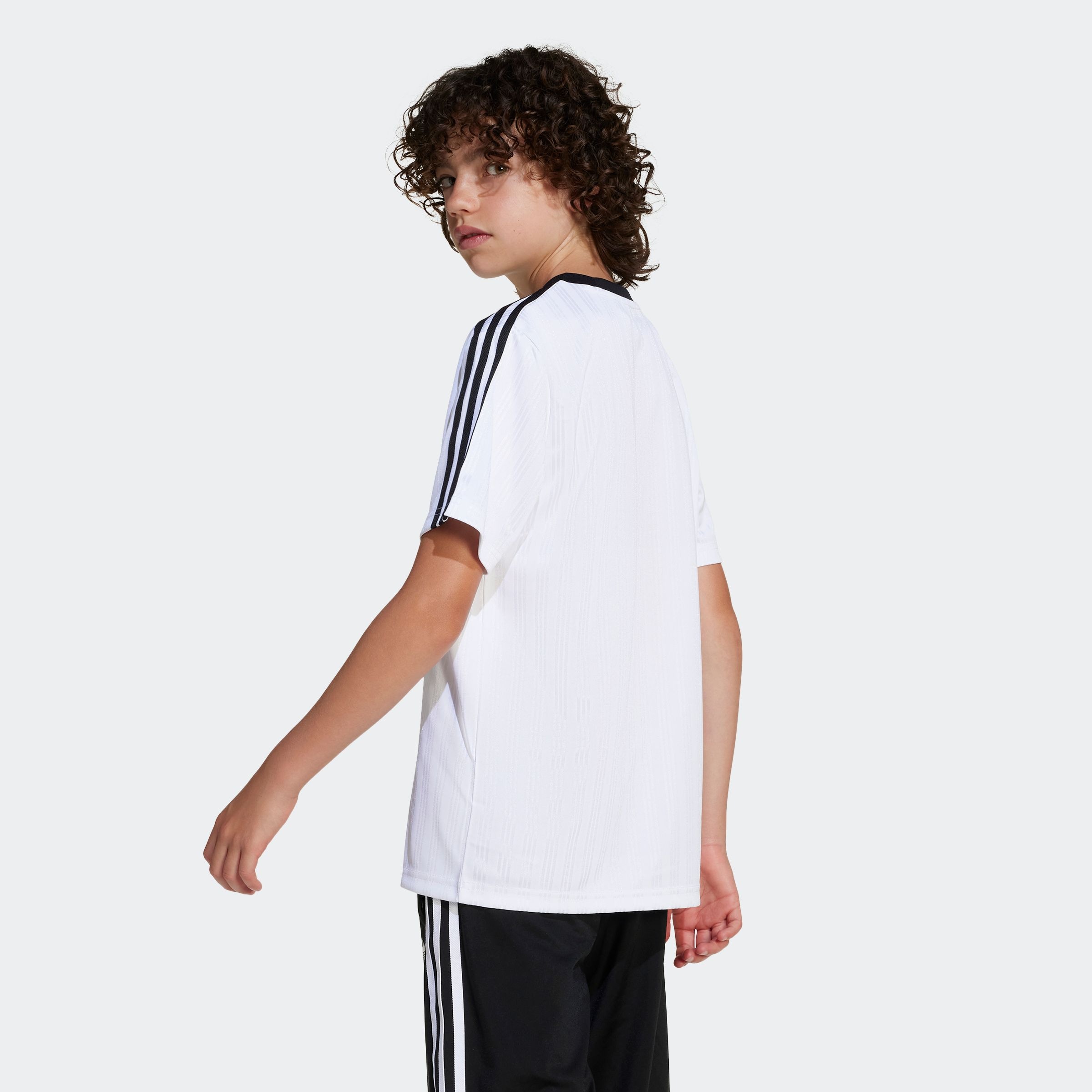 adidas Originals T-Shirt »TEE«