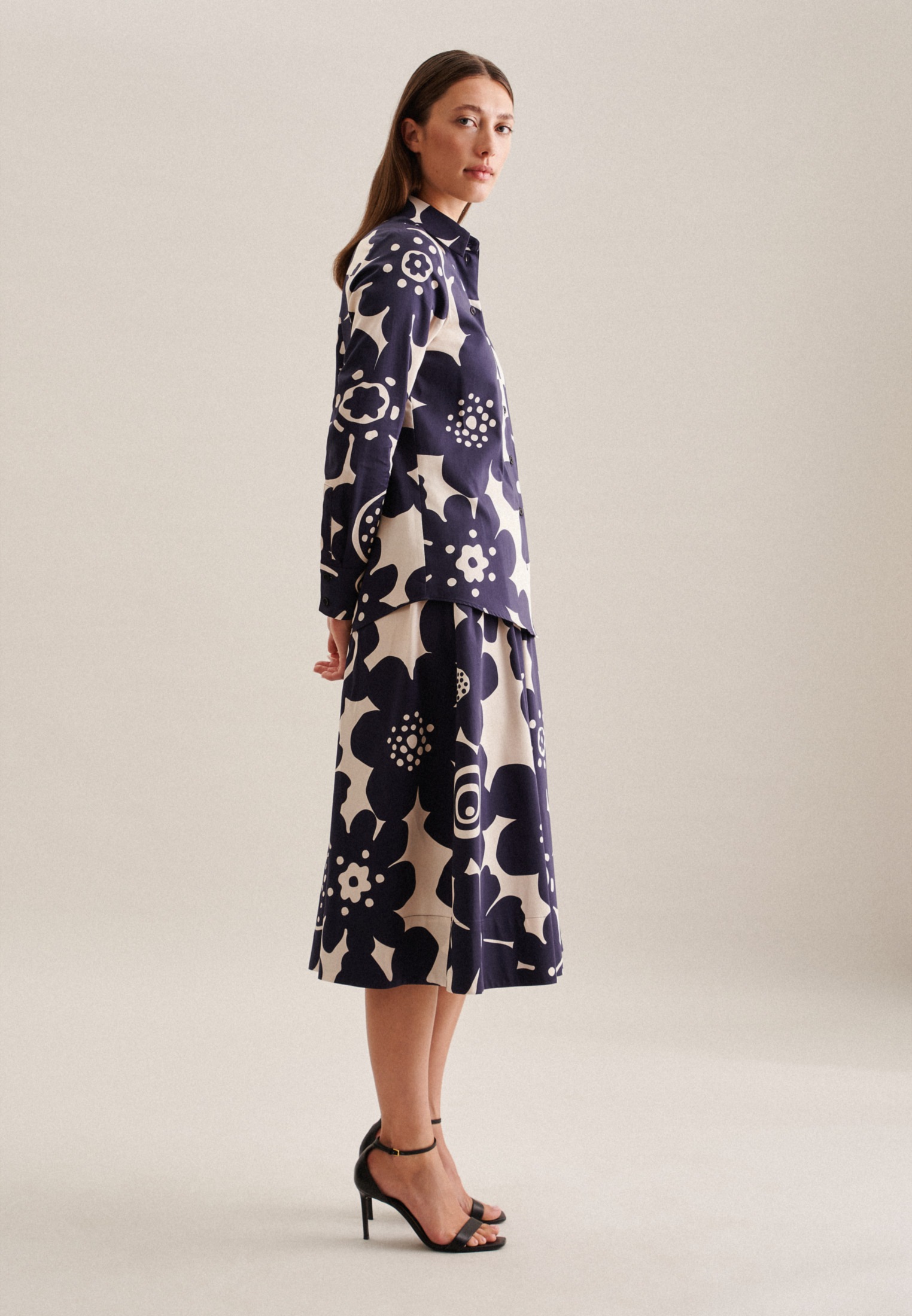 seidensticker Hemdbluse »Schwarze Rose«, Langarm Kragen Floral