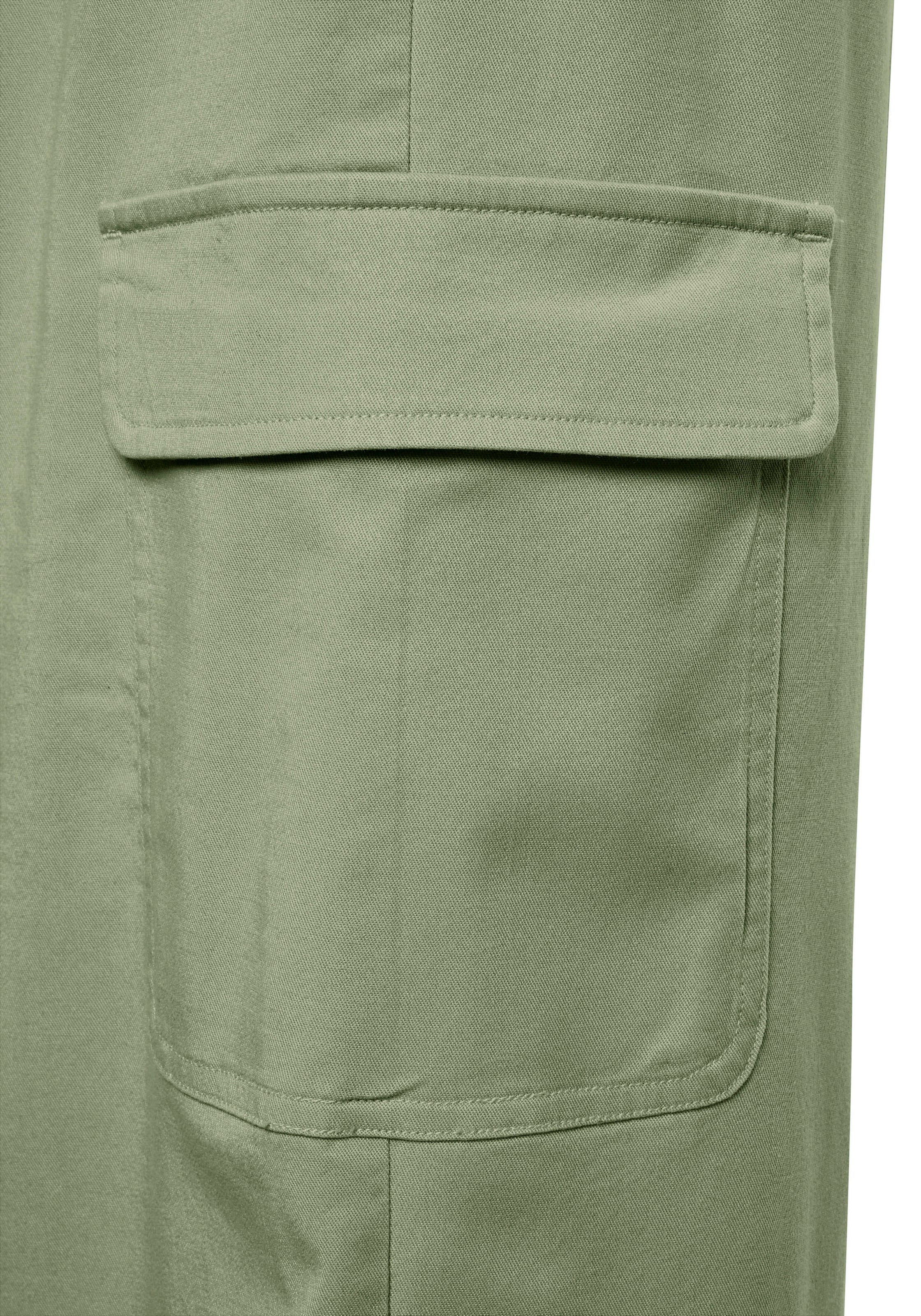 Buffalo Cargohose, aus Lyocell in weiter Form, lässige Stoffhose mit seitlichen Taschen