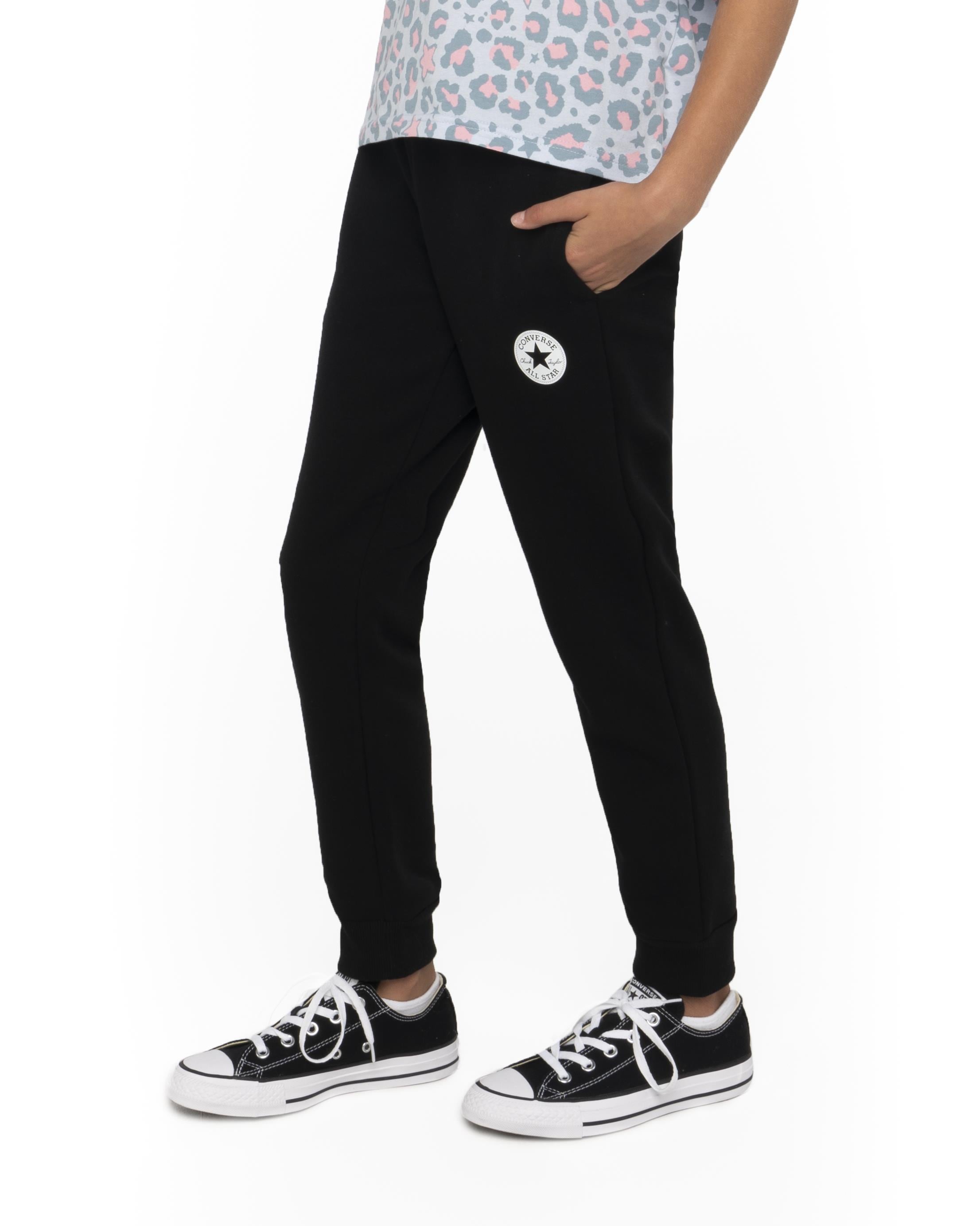 Converse Jogginghose »CNVG SIG CHUCK PATCH JOGGER«, (1 tlg.)