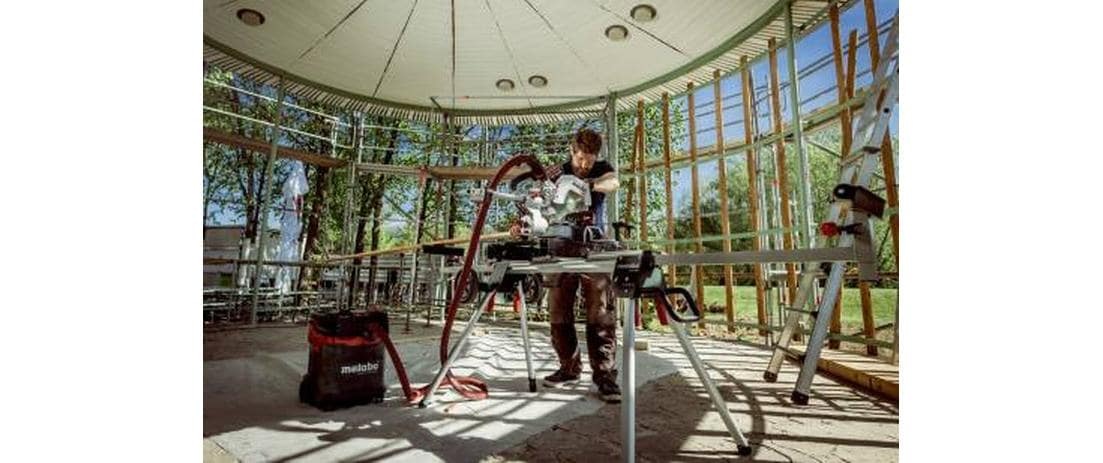metabo Akku-Kapp-Gehrungssäge »KGS 18 LTX BL, Kit«