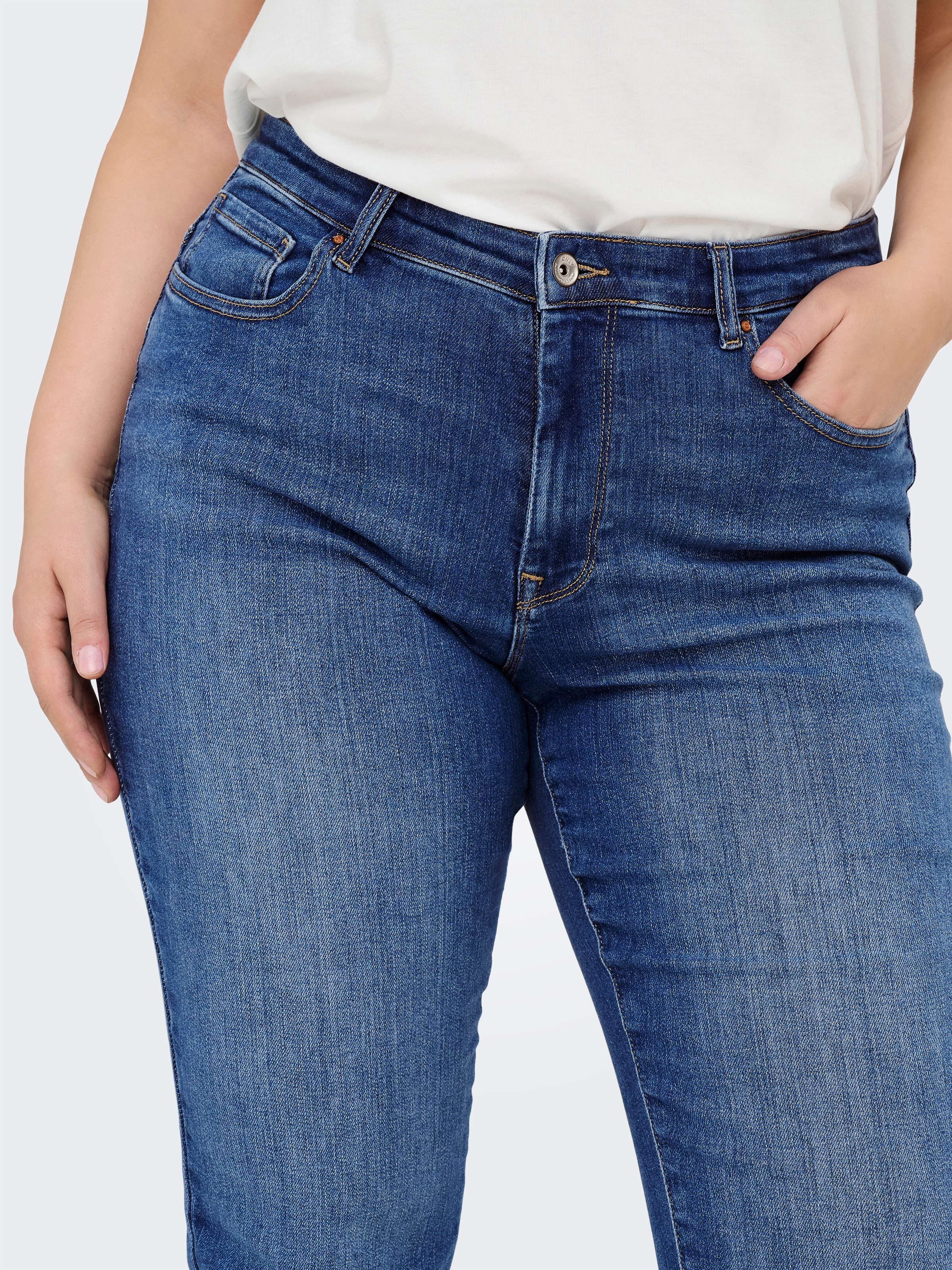 ONLY CARMAKOMA Slim-fit-Jeans »CARSUI MID SLIM DNM DIA364«