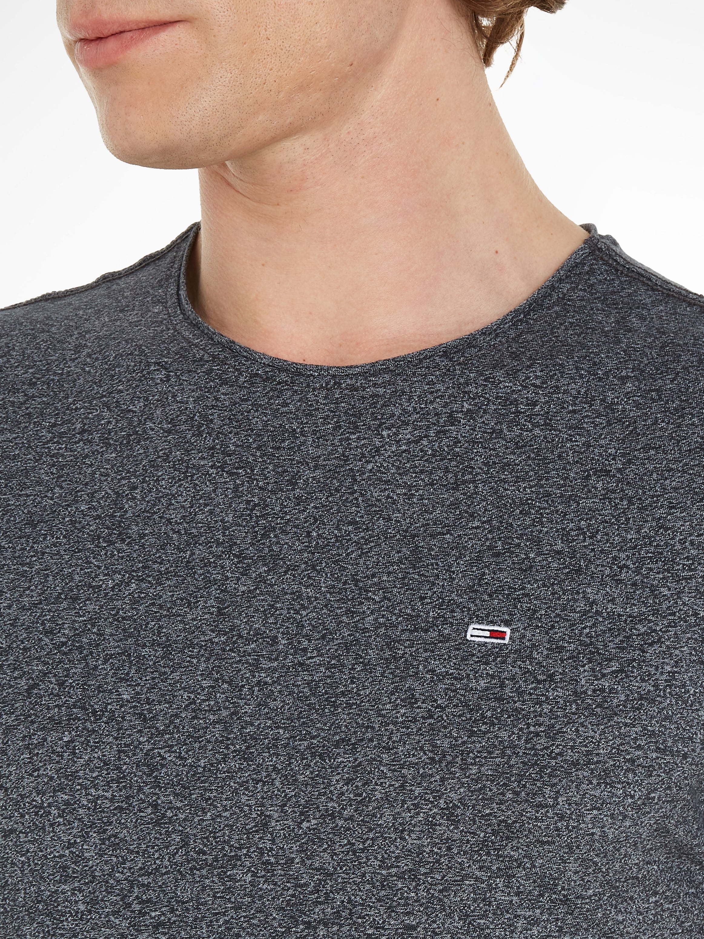 Tommy Jeans T-Shirt »TJM SLIM JASPE C NECK«, Classics Slim Fit mit Markenlabel