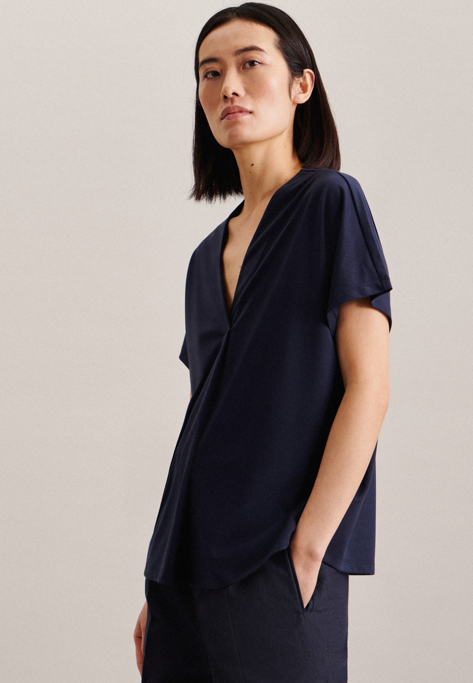 seidensticker Shirtbluse »Schwarze Rose« Kurzarm V-Neck Uni