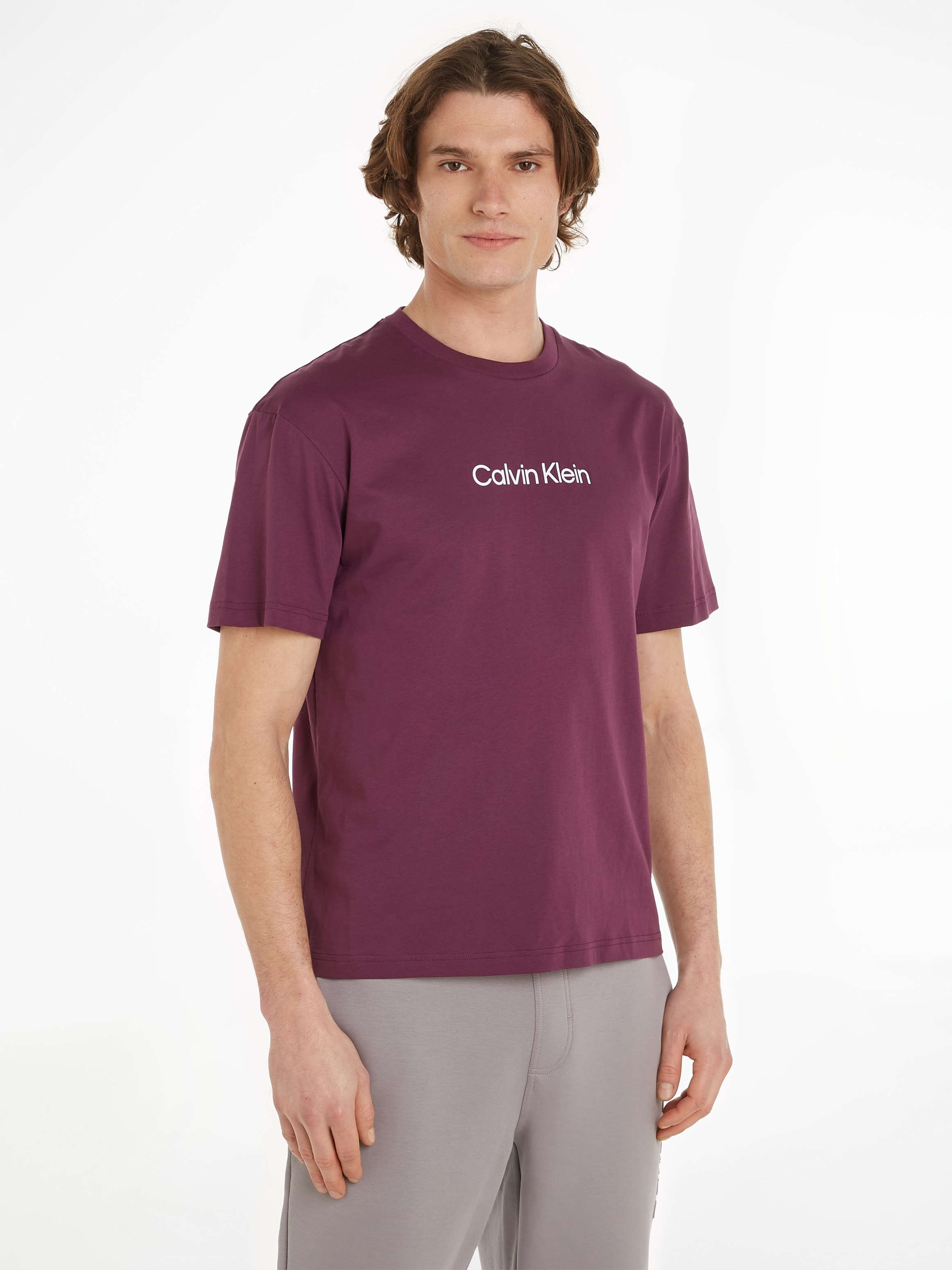 Calvin Klein shoppen aufgedrucktem COMFORT | mit LOGO T-SHIRT«, »HERO Markenlabel T-Shirt online Jelmoli-Versand