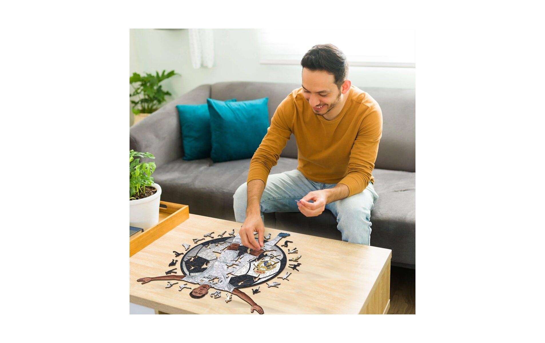 Puzzle »Iconic Jude Bellingham – Real Madrid«, Holzart: Birke (Herkunftsland: China)