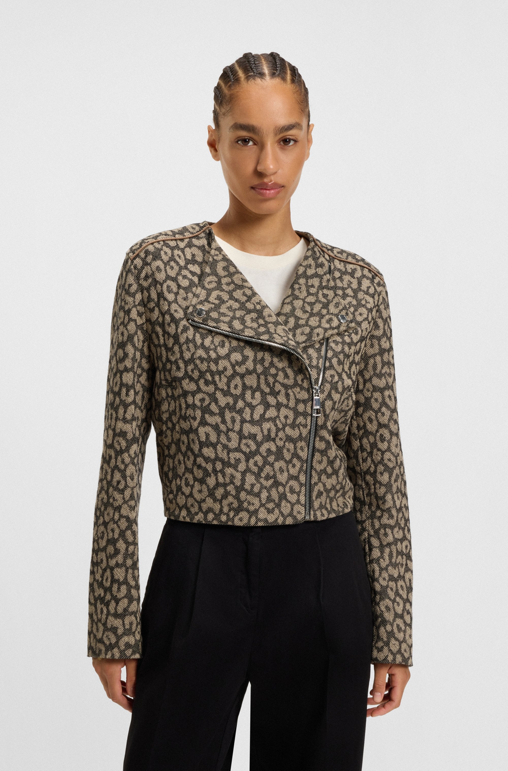BOSS ORANGE Bikerjacke »Jaleo Premium Damenmode« in Cropped-Länge, Leo-Jacquard