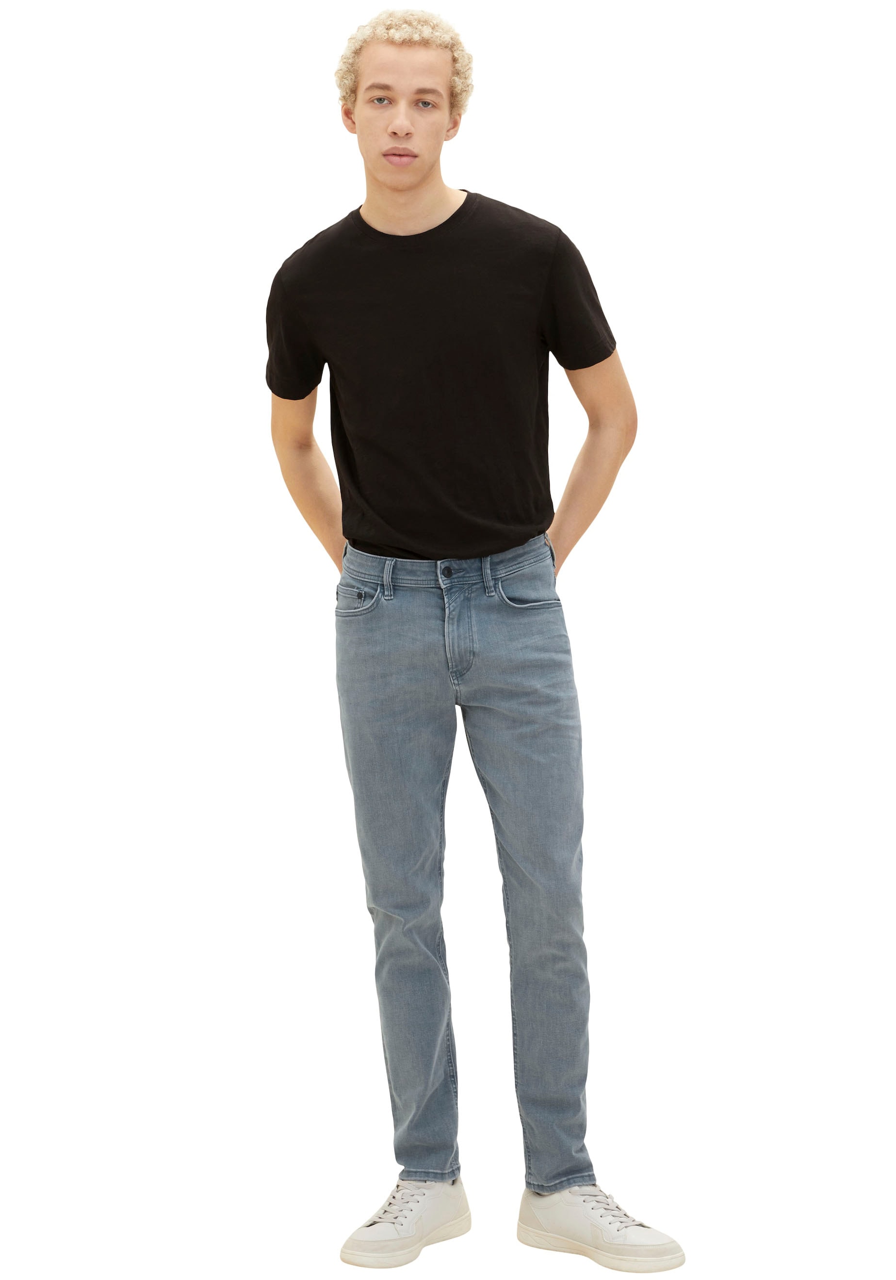 TOM TAILOR Denim Slim-fit-Jeans, mit Logo-Badge