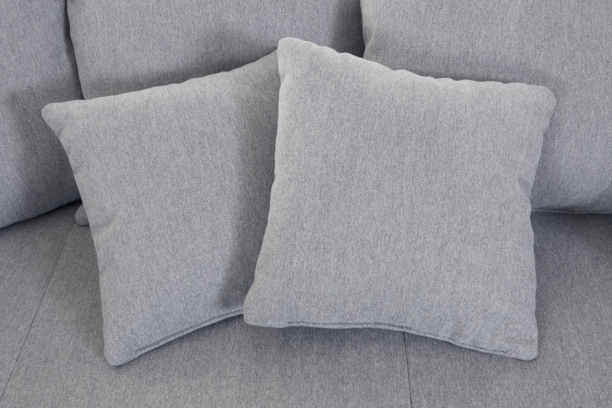 INOSIGN Big-Sofa »Aruba«, gemütliches Megasofa in XXL in organischer Form mit vielen Kissen