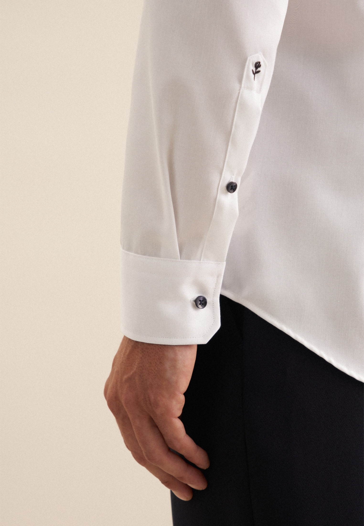 seidensticker Businesshemd »Shaped«, Shaped Extra langer Arm Kentkragen Uni