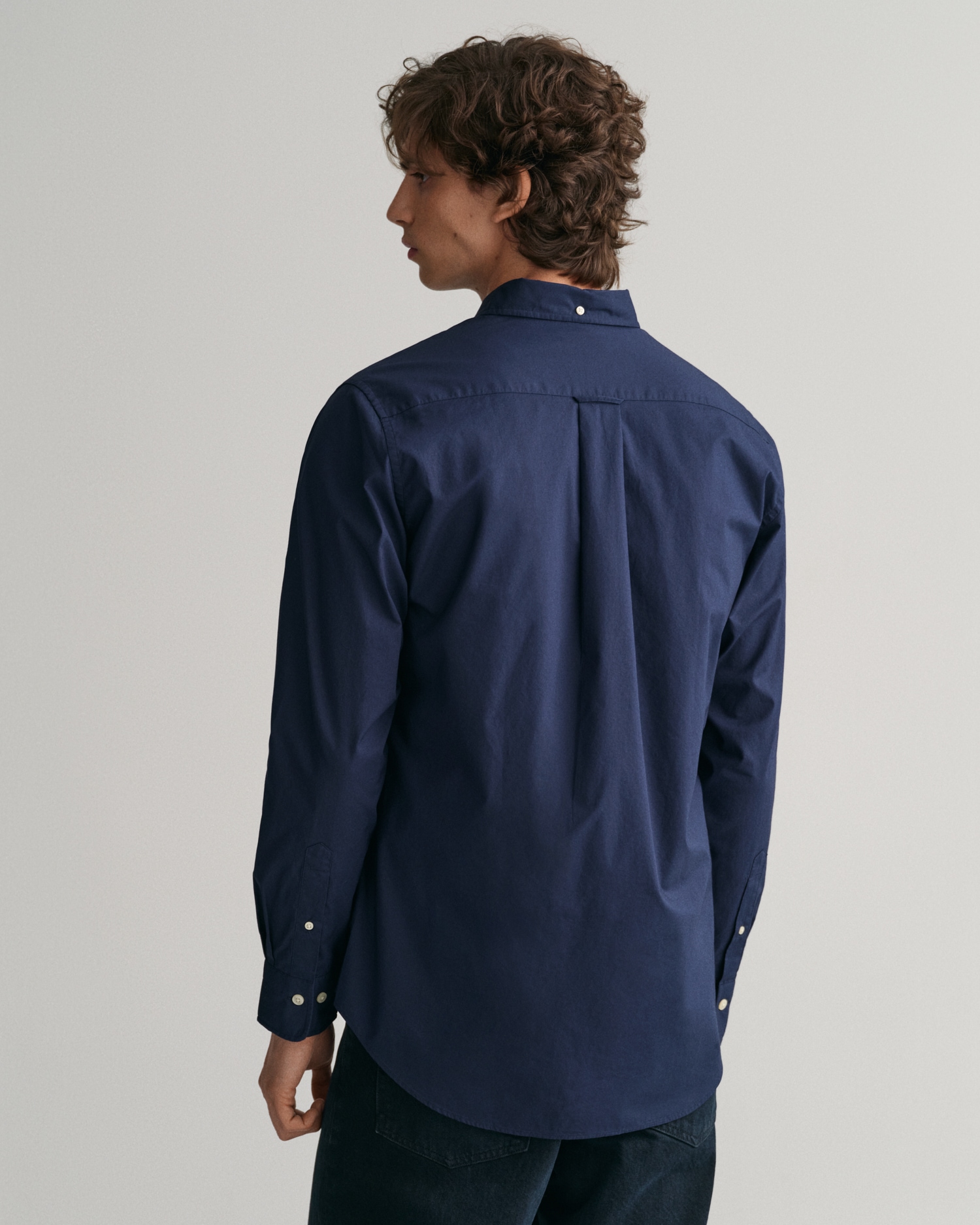 Gant Langarmhemd »Regular Fit Popeline Hemd leicht strapazierfähig pflegeleicht«, mit Label Stickerei auf der Brusttasche
