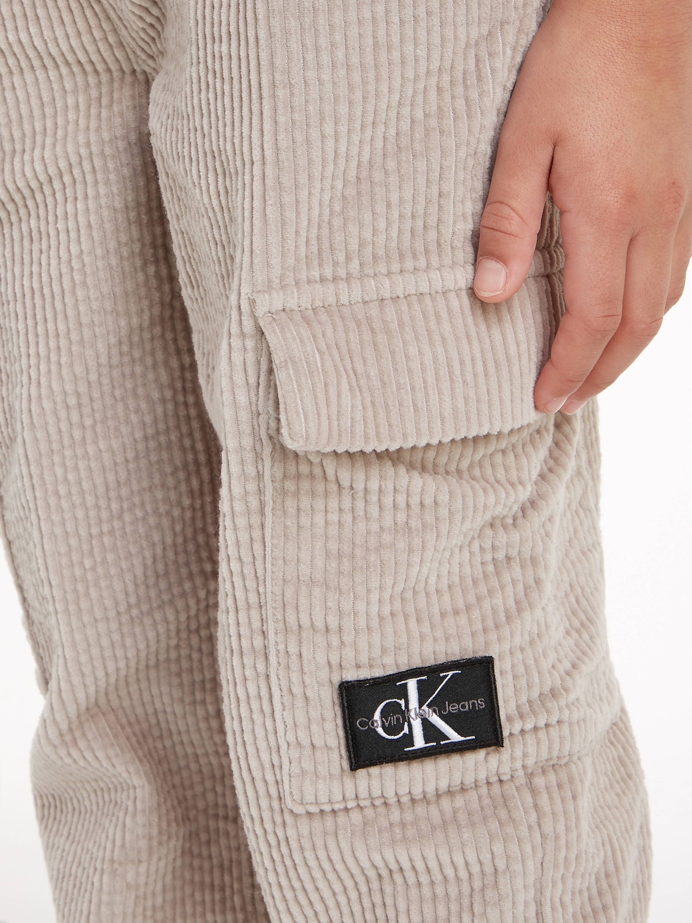 ✵ Calvin Klein Jeans Cargohose BADGE Jelmoli-Versand entdecken JOGGER« online CARGO | »CORDUROY