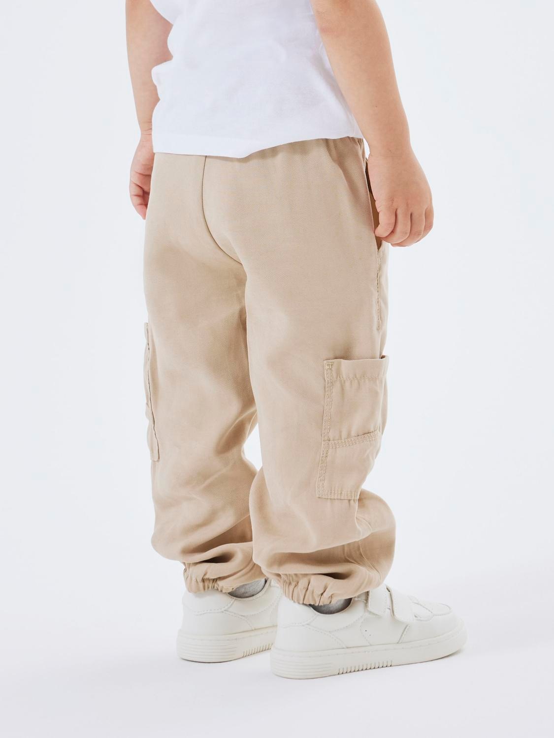 Name It Cargohose »NMFBELLA ROUND TWILL PANT 9347-BU NOOS«