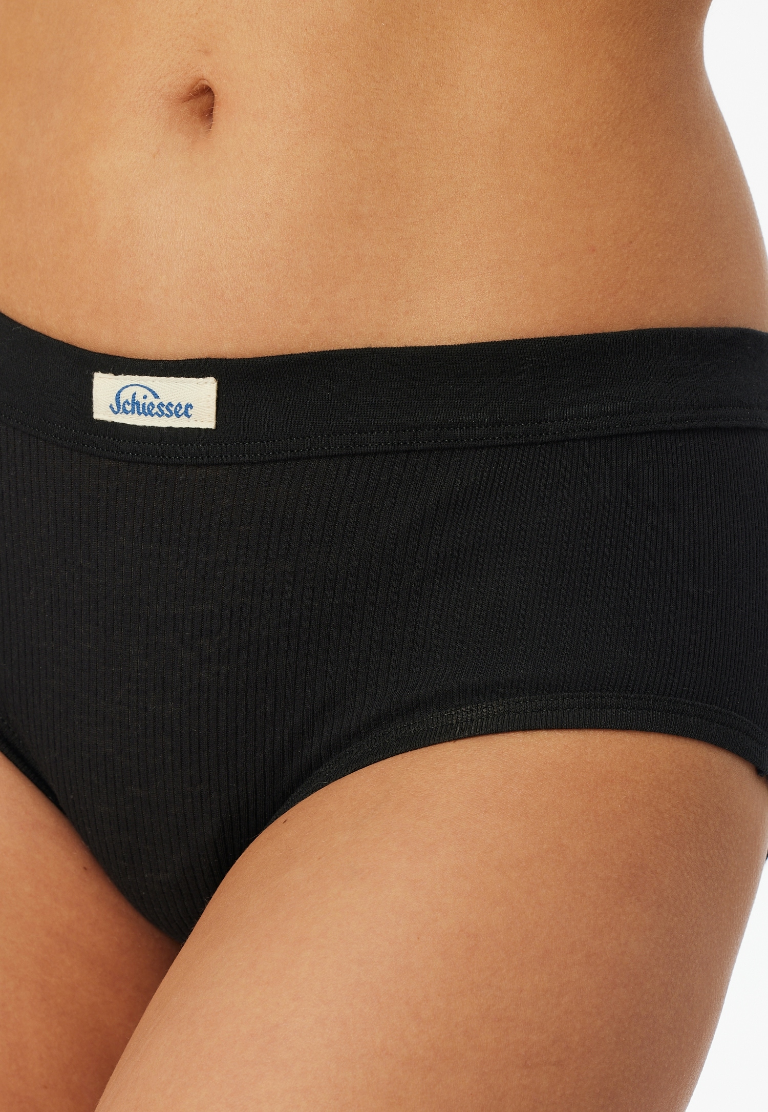 Schiesser Panty »Revival«, mit platziertem Rippmuster und breitem Bundgummi