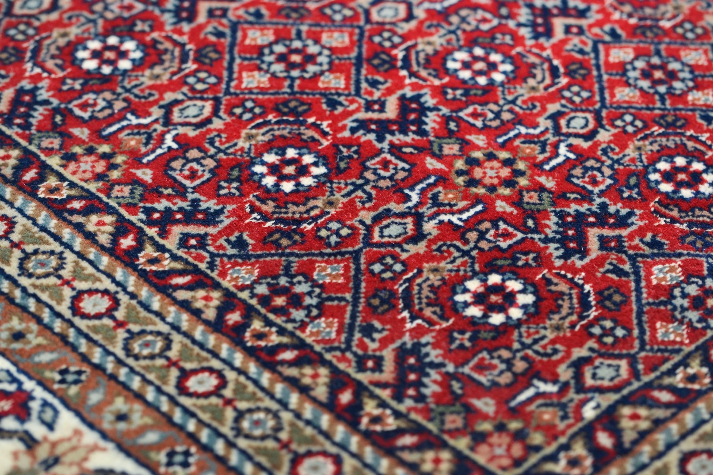 THEKO Orientteppich »Sirsa Seta Bidjar«, rechteckig, handgeknüpft, Material: 80%Wolle, 20% Seide, mit Fransen