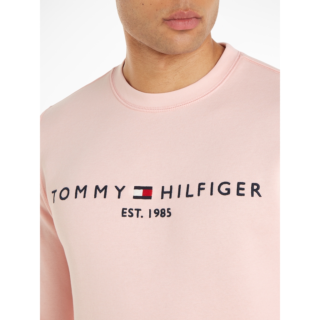 Tommy Hilfiger Sweatshirt »TOMMY LOGO SWEATSHIRT«, mit klassischem Rundhalsausschnitt